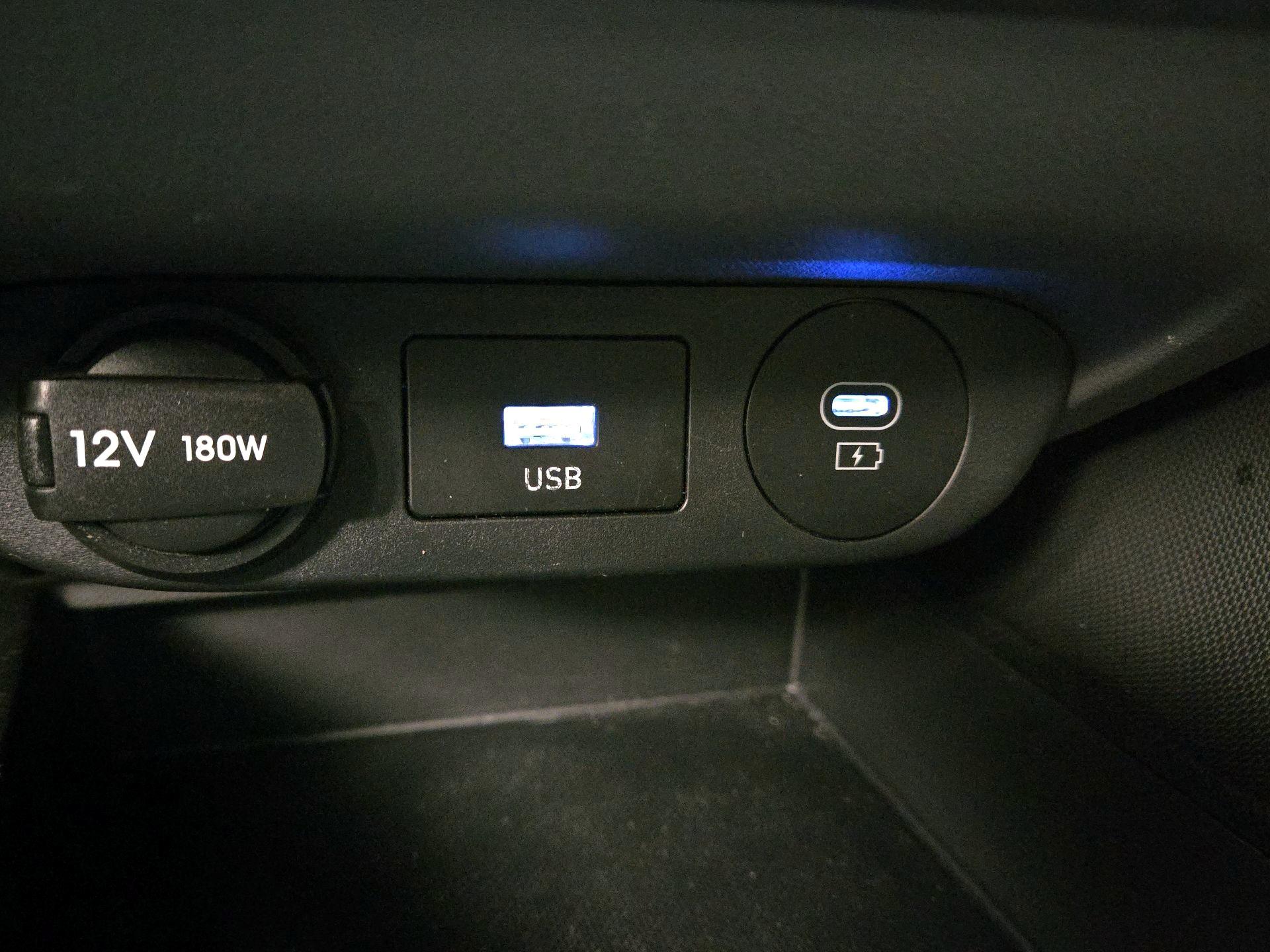 Thumbnail: 2024 Hyundai Elantra - 19