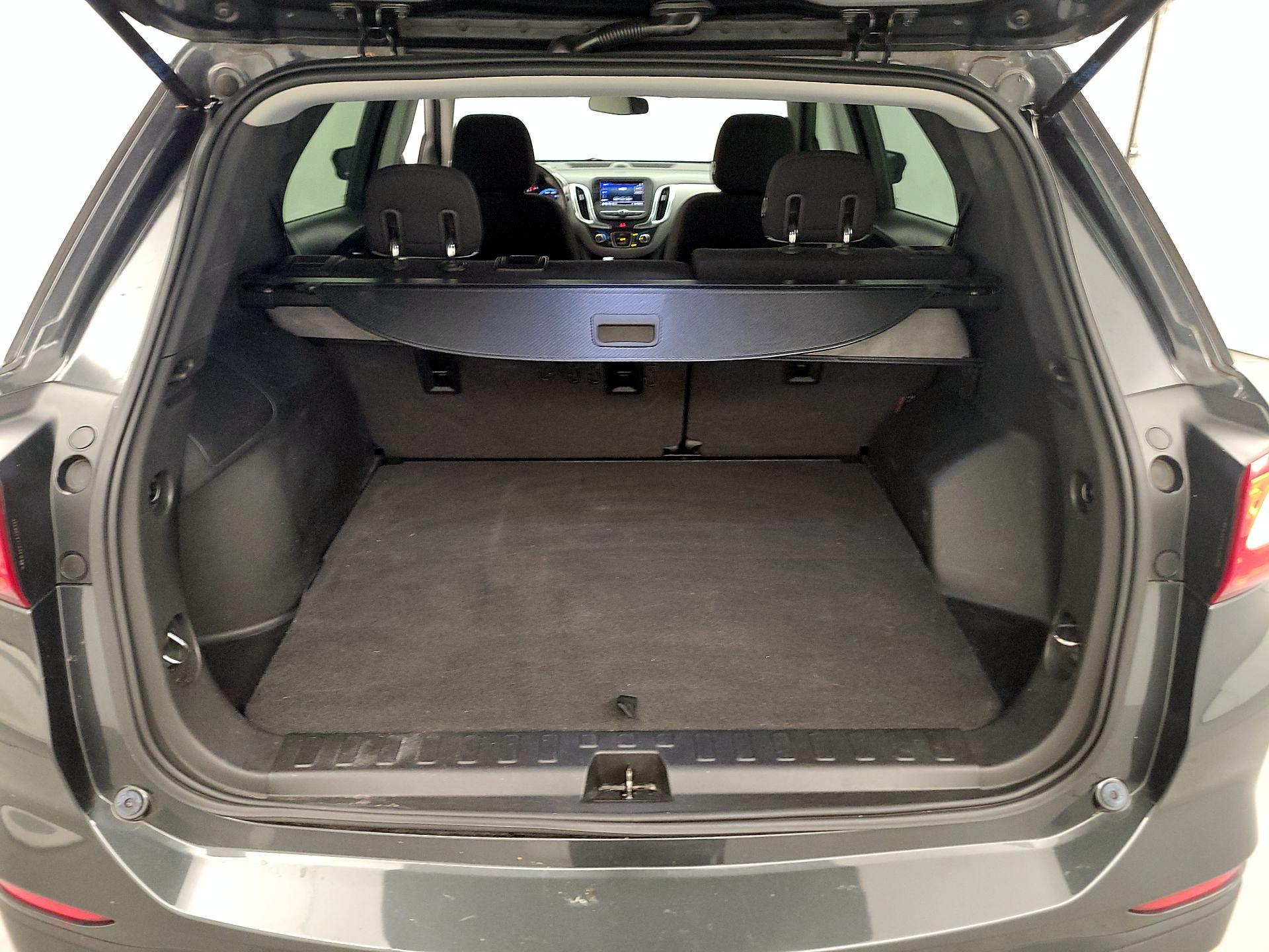 Thumbnail: 2020 Chevrolet Equinox - 16