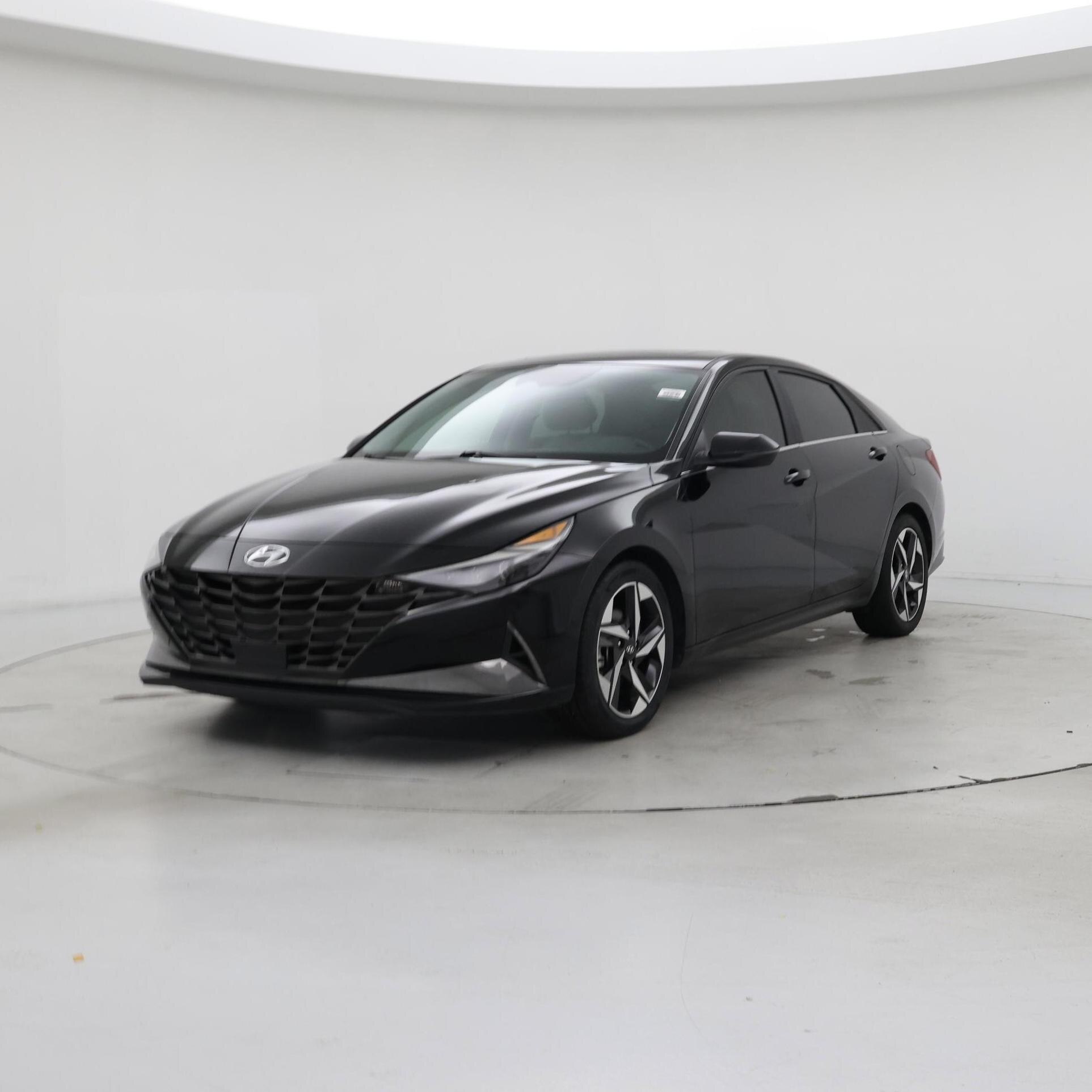Thumbnail: 2022 Hyundai Elantra - 4