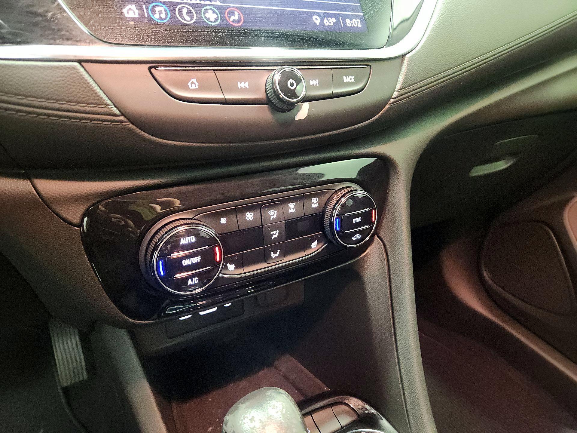 Thumbnail: 2022 Buick Encore GX - 16