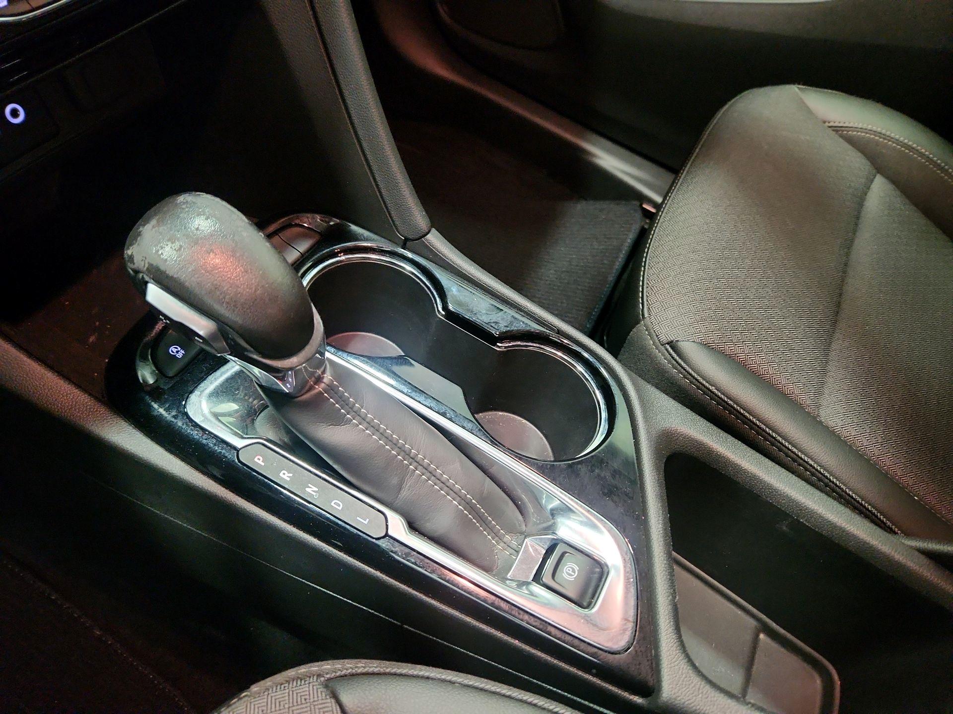 Thumbnail: 2022 Buick Encore GX - 17