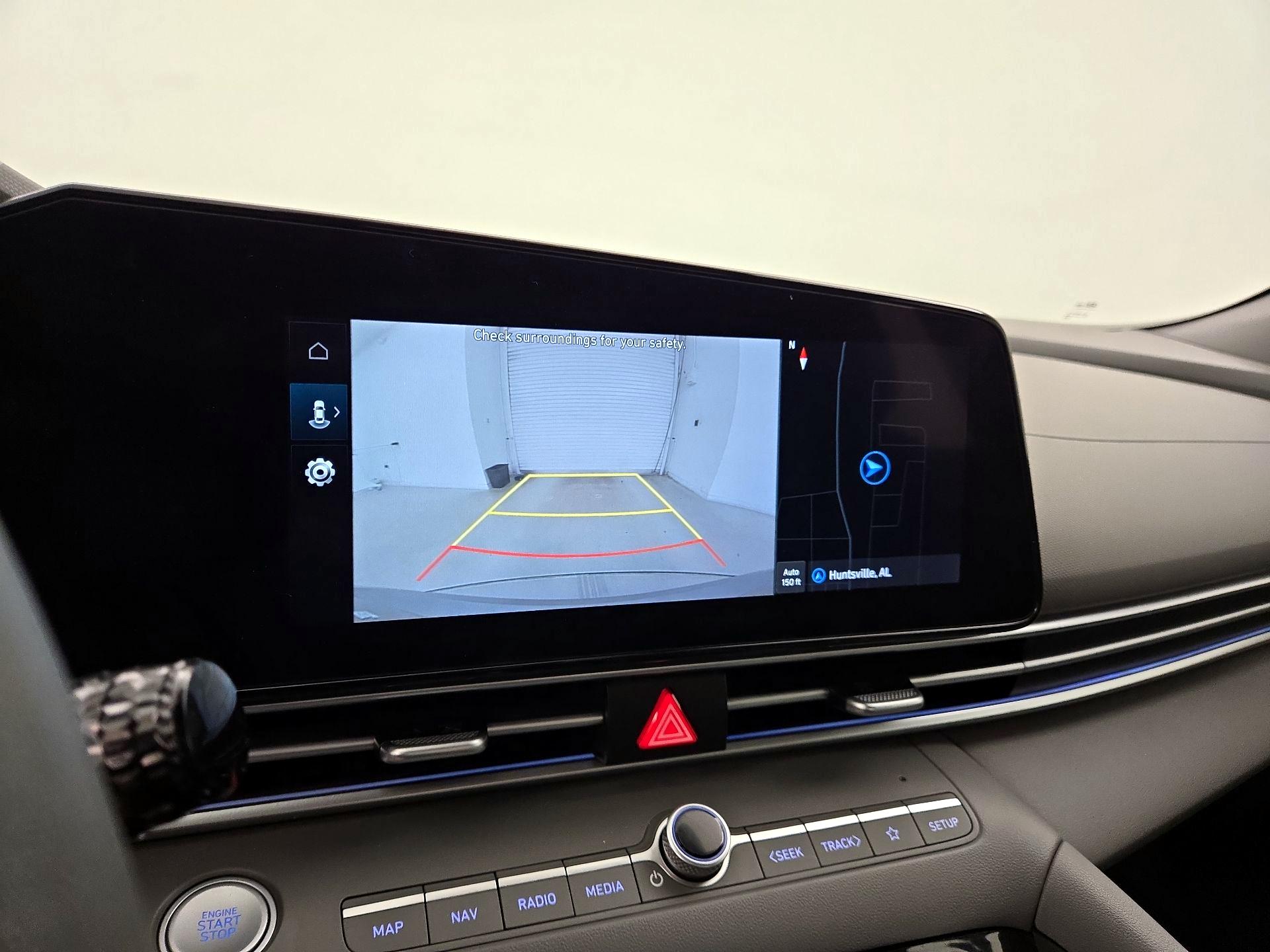 Thumbnail: 2024 Hyundai Elantra - 15