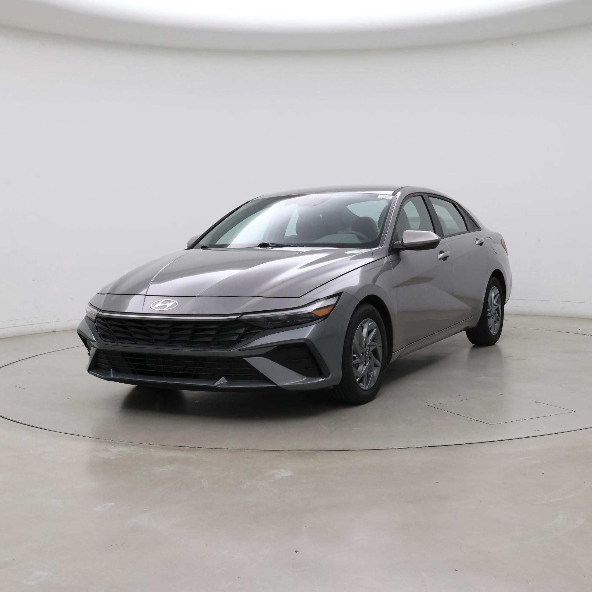 Thumbnail: 2024 Hyundai Elantra - 4