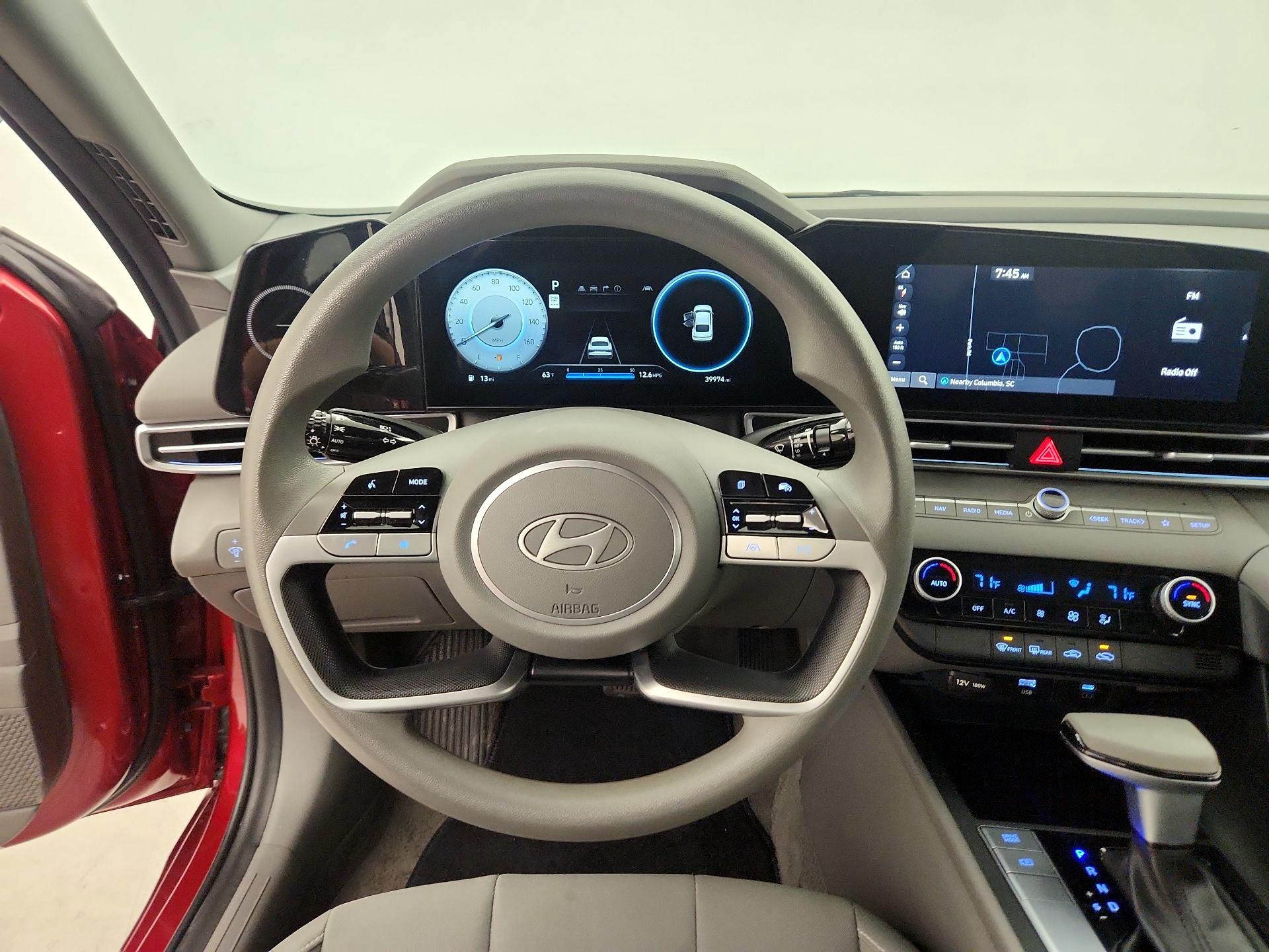 Thumbnail: 2024 Hyundai Elantra - 10
