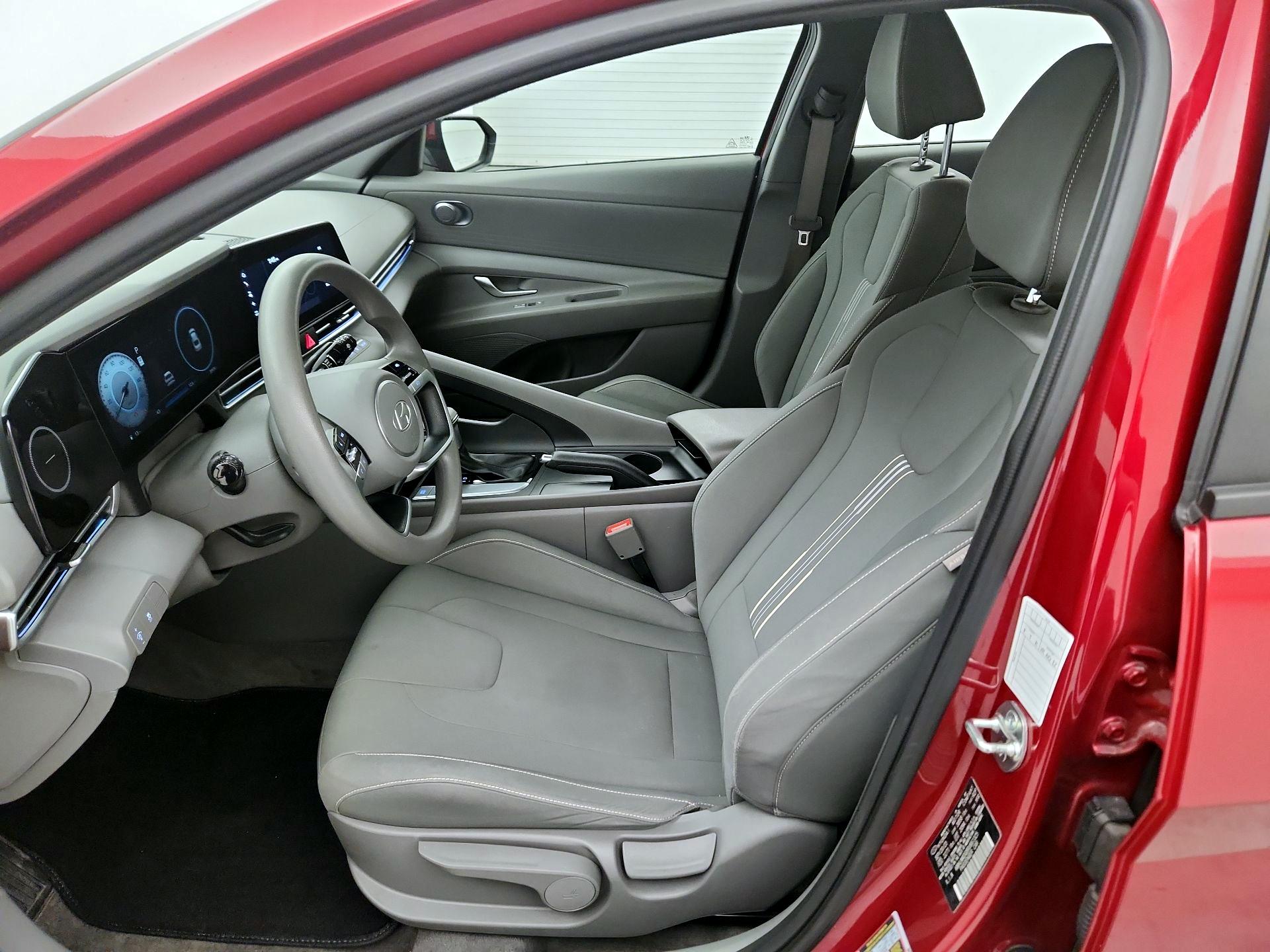 Thumbnail: 2024 Hyundai Elantra - 11