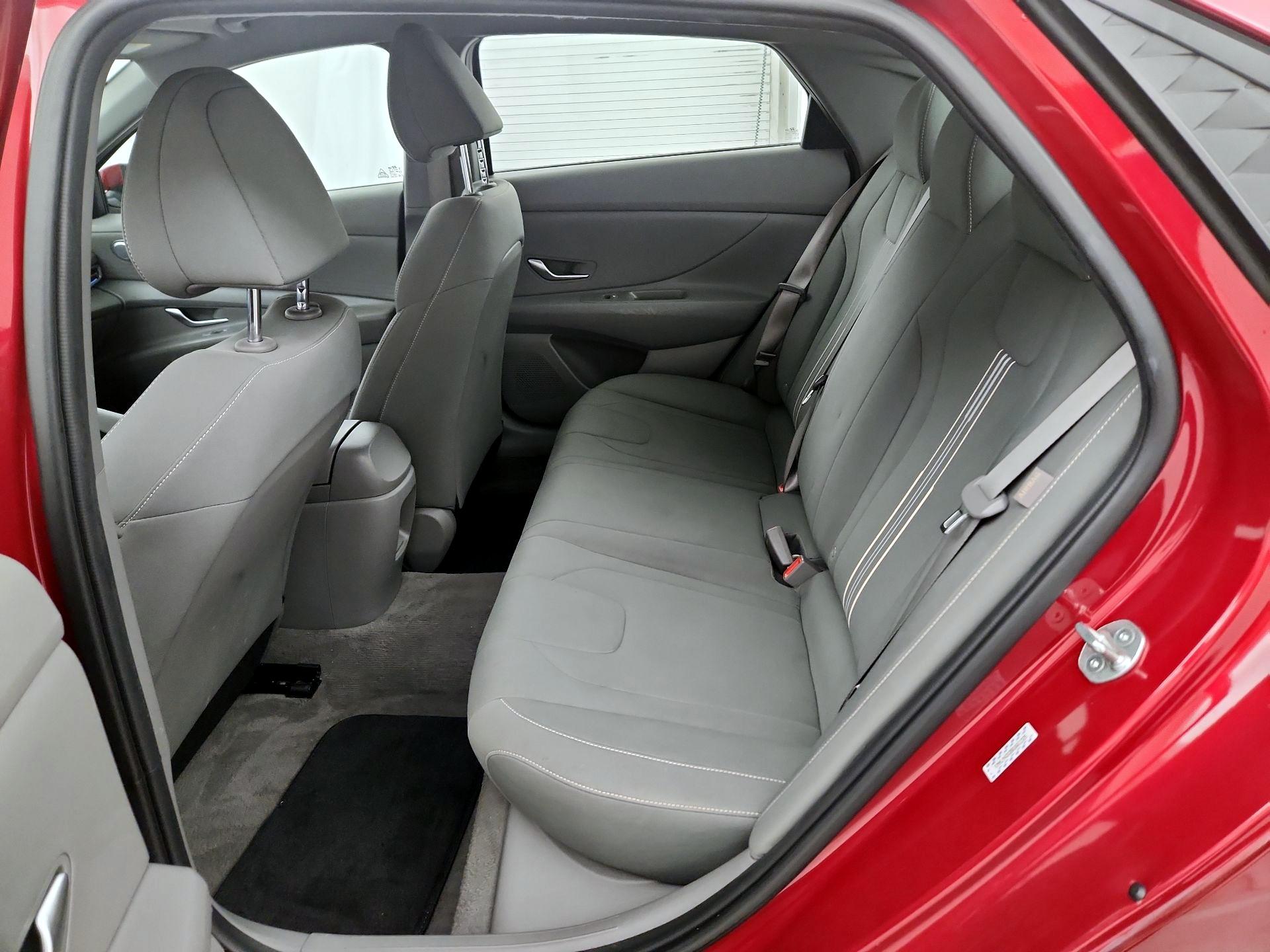 Thumbnail: 2024 Hyundai Elantra - 20
