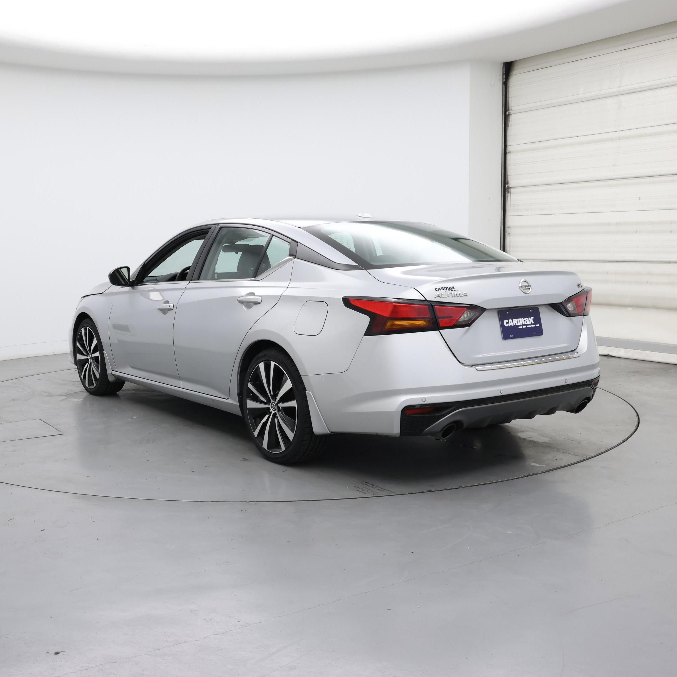 Thumbnail: 2022 Nissan Altima - 2