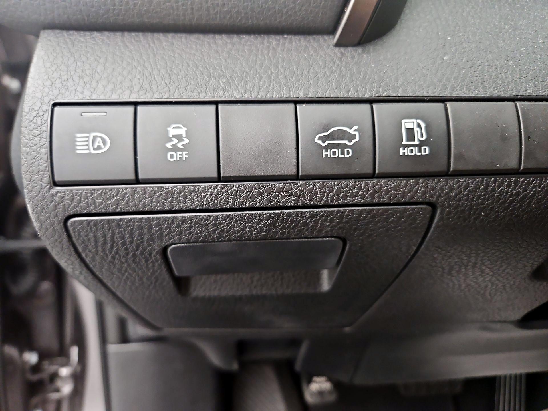 Thumbnail: 2023 Toyota Camry - 13