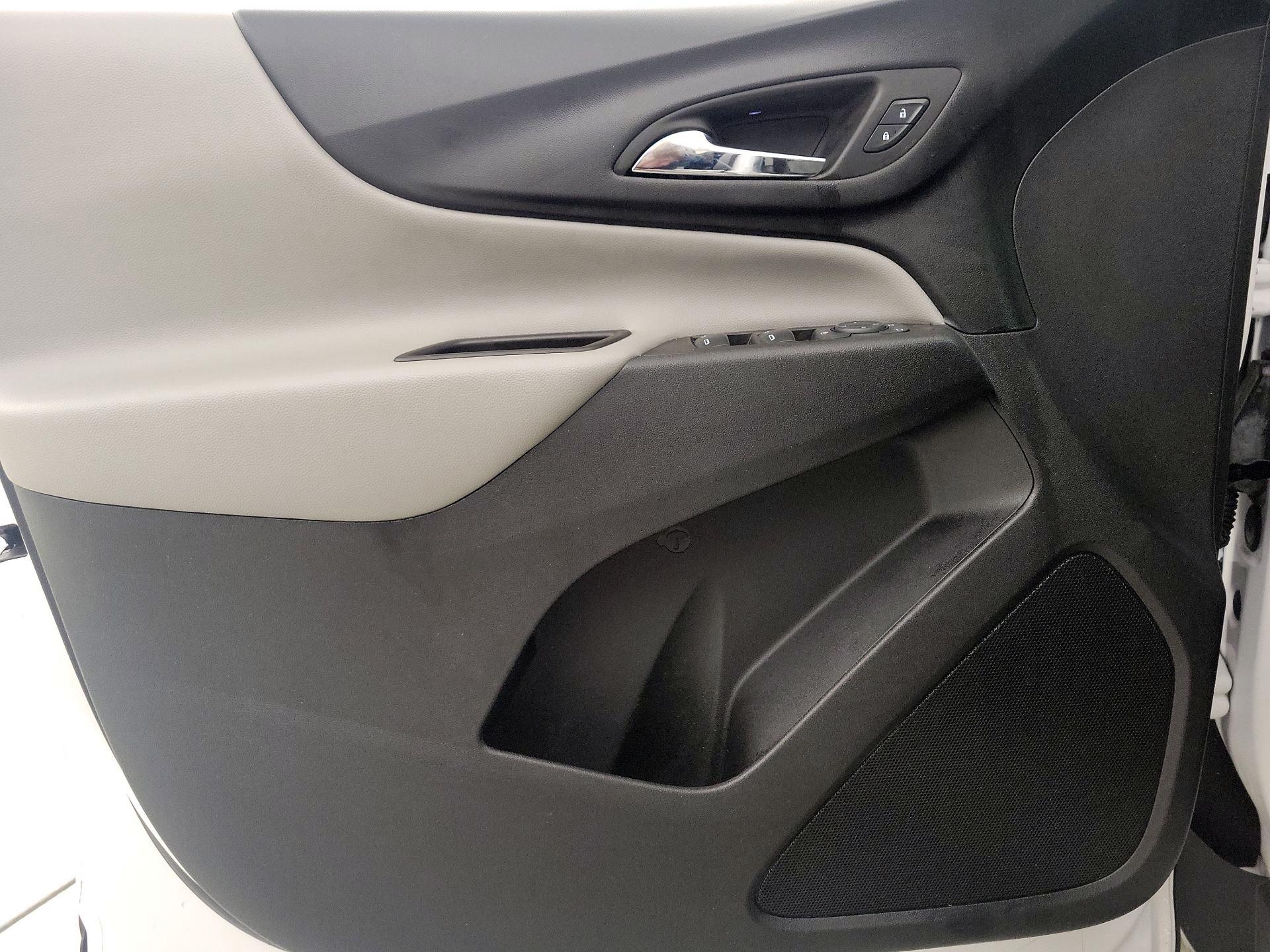 Thumbnail: 2023 Chevrolet Equinox - 12
