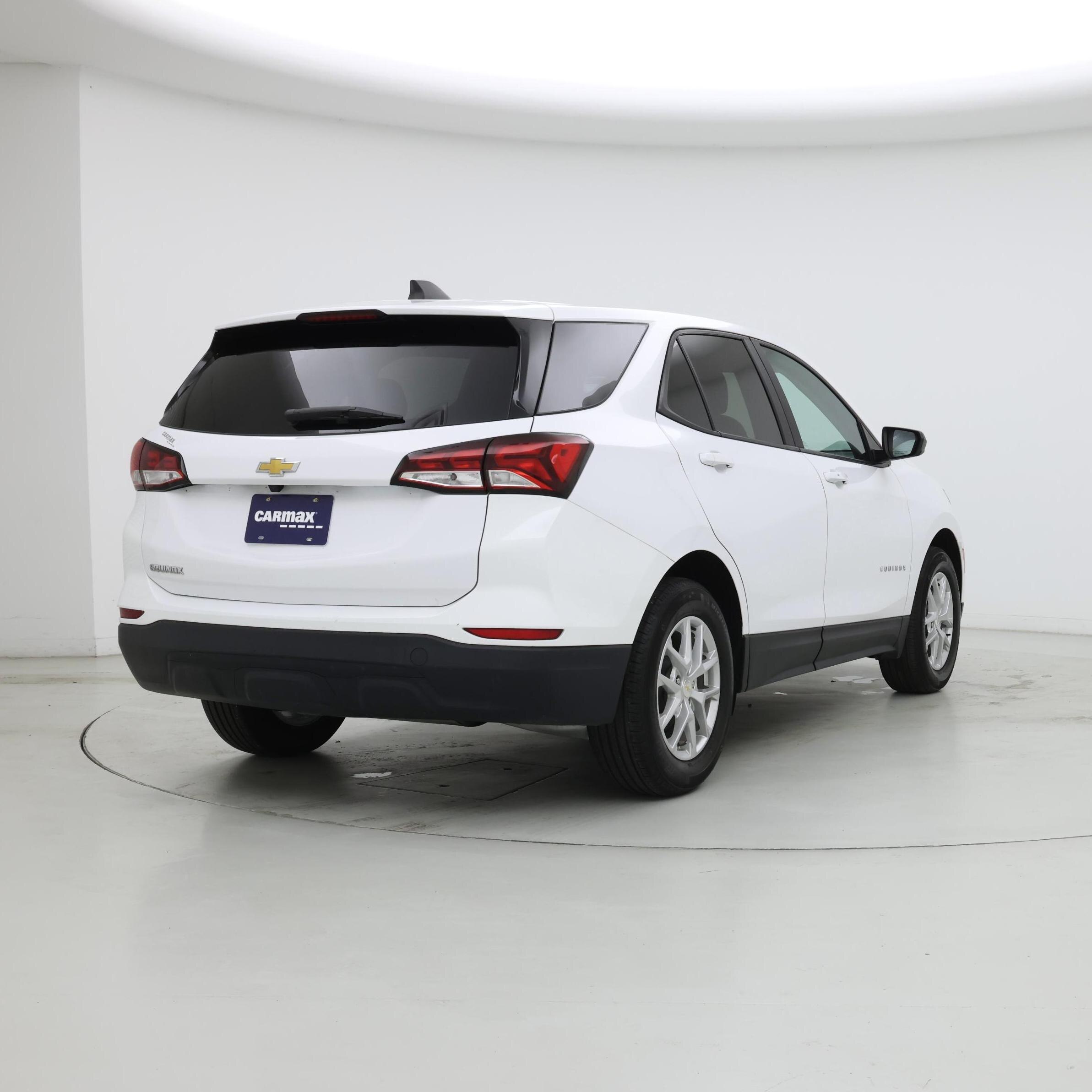 Thumbnail: 2023 Chevrolet Equinox - 8