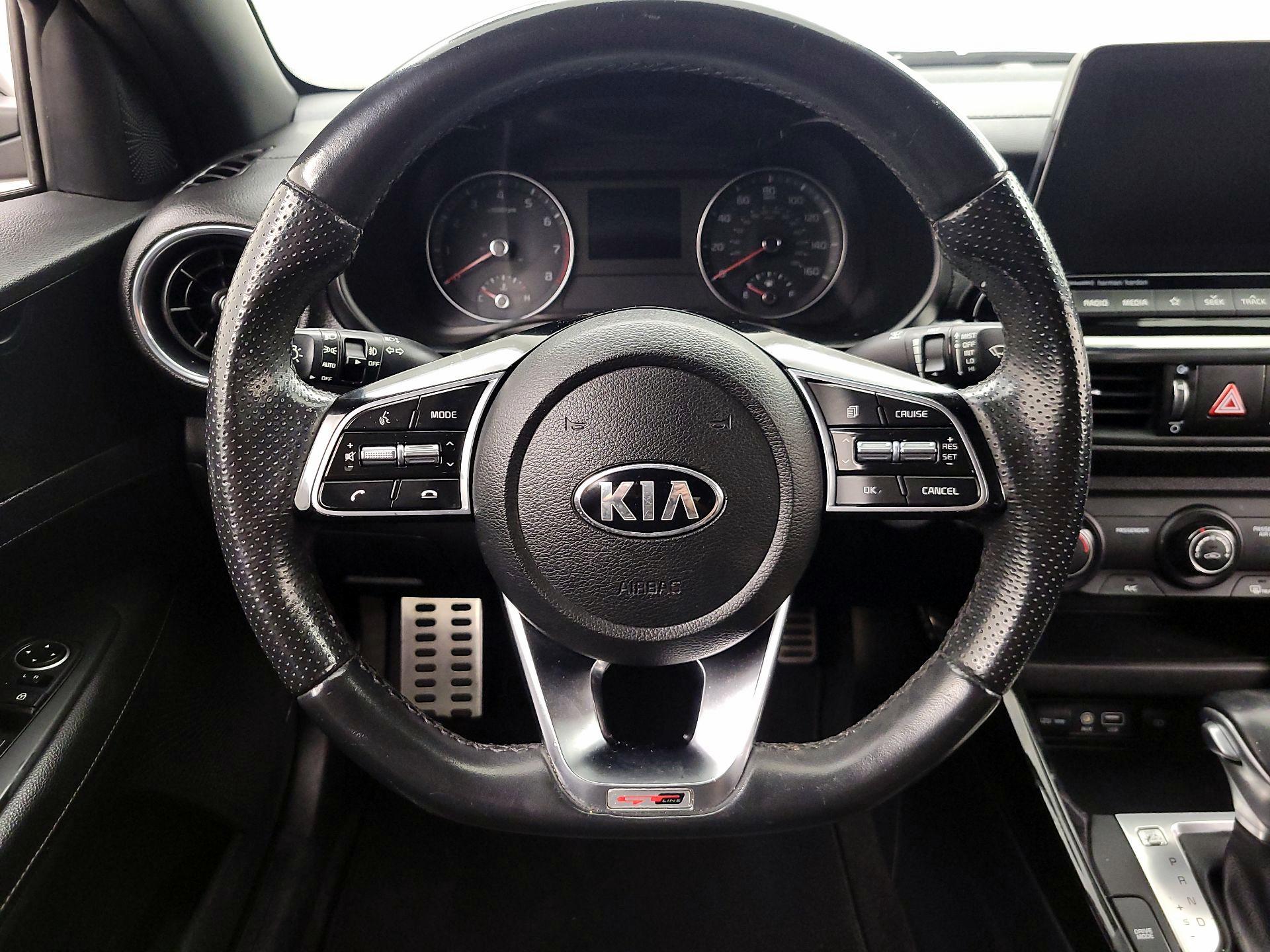 Thumbnail: 2021 Kia Forte - 10