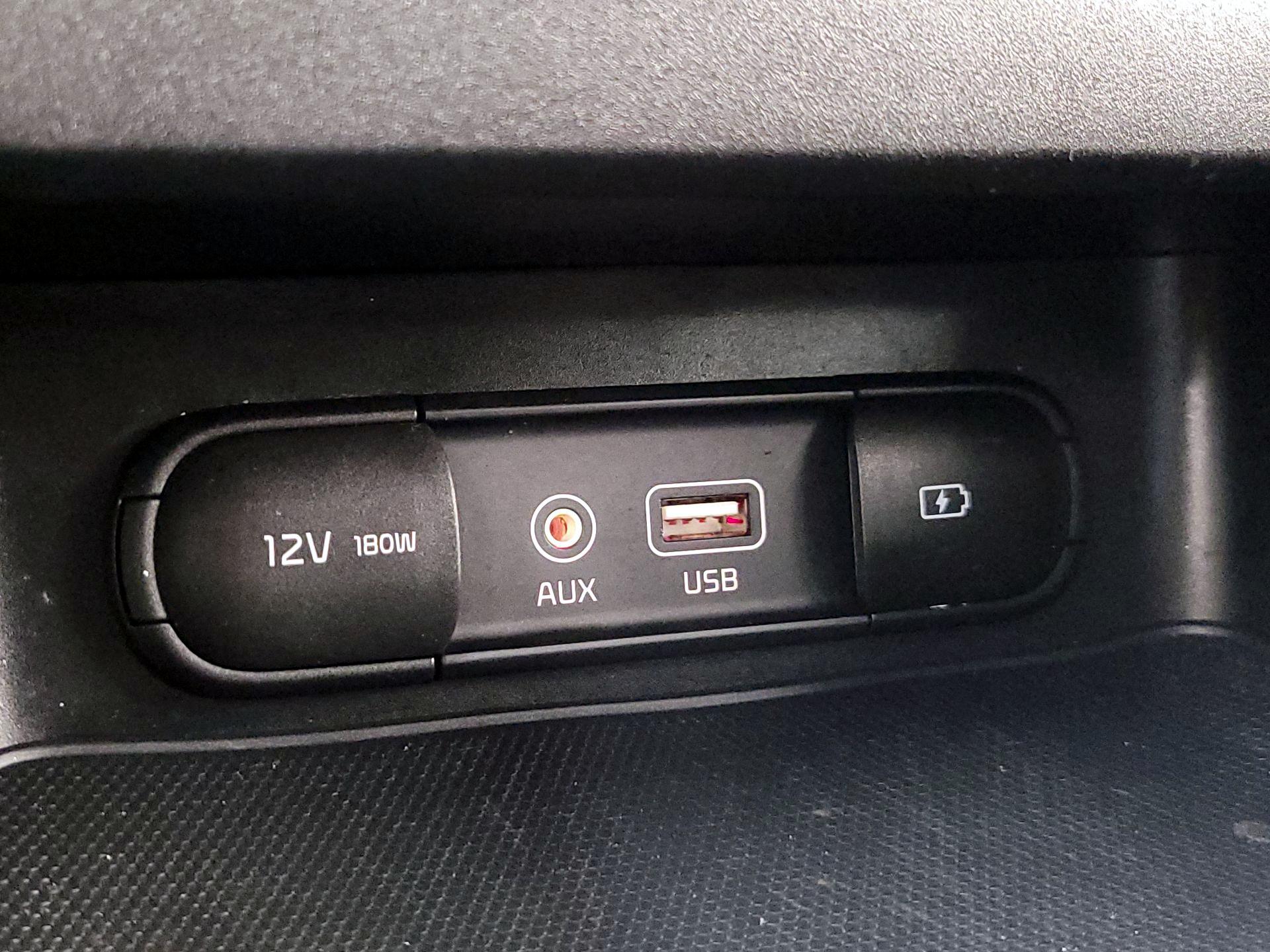 Thumbnail: 2021 Kia Forte - 18