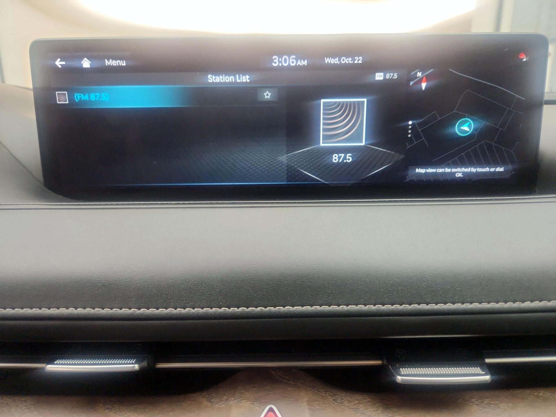 Thumbnail: 2022 Genesis G80 - 16