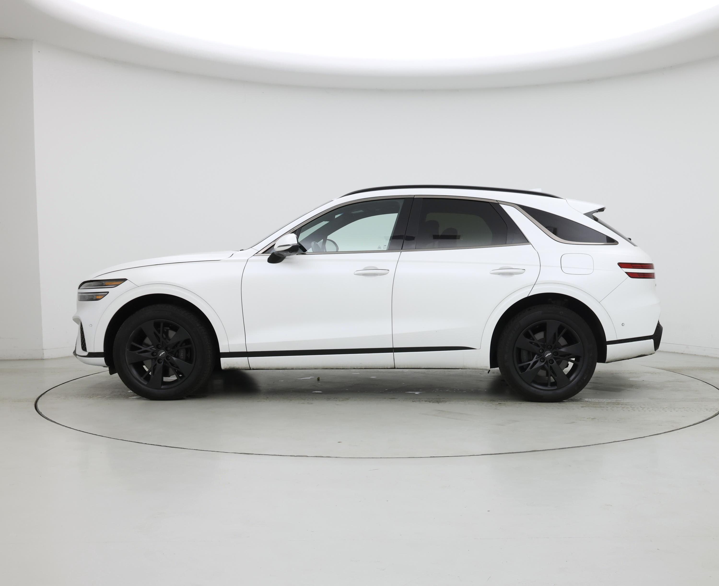 Thumbnail: 2023 Genesis GV70 - 3