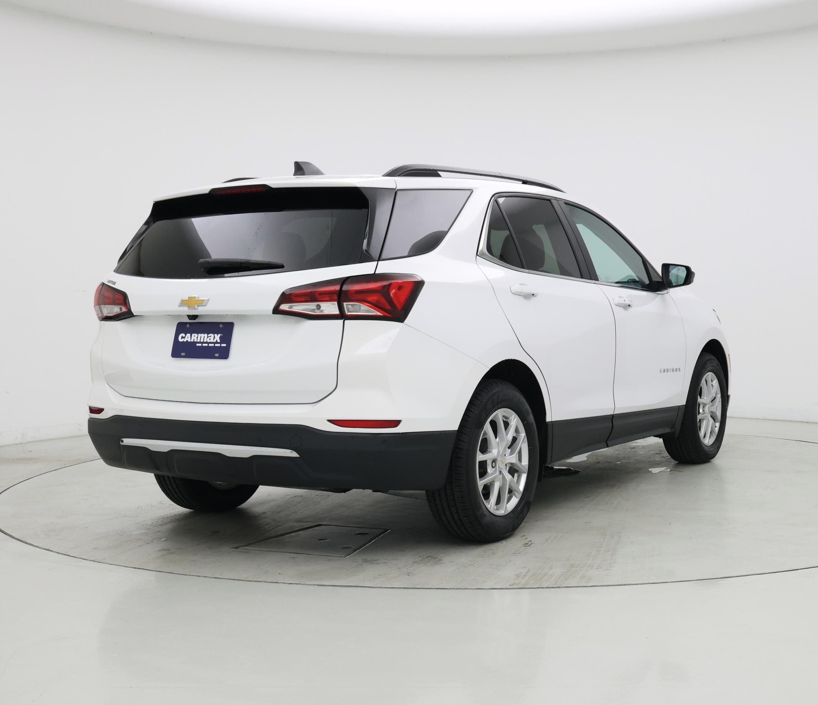 Thumbnail: 2022 Chevrolet Equinox - 8