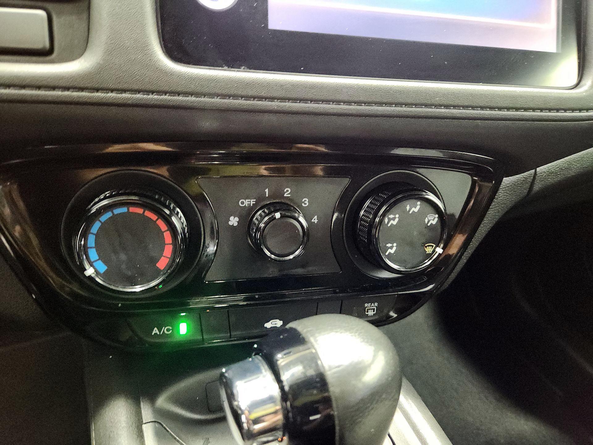 Thumbnail: 2021 Honda HR-V - 16