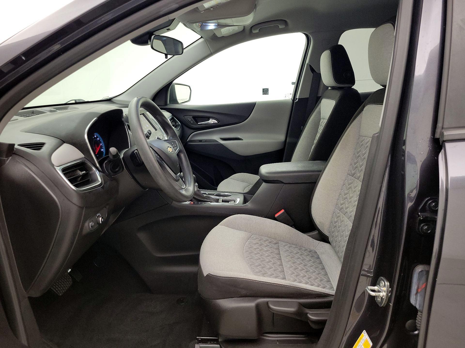 Thumbnail: 2022 Chevrolet Equinox - 11