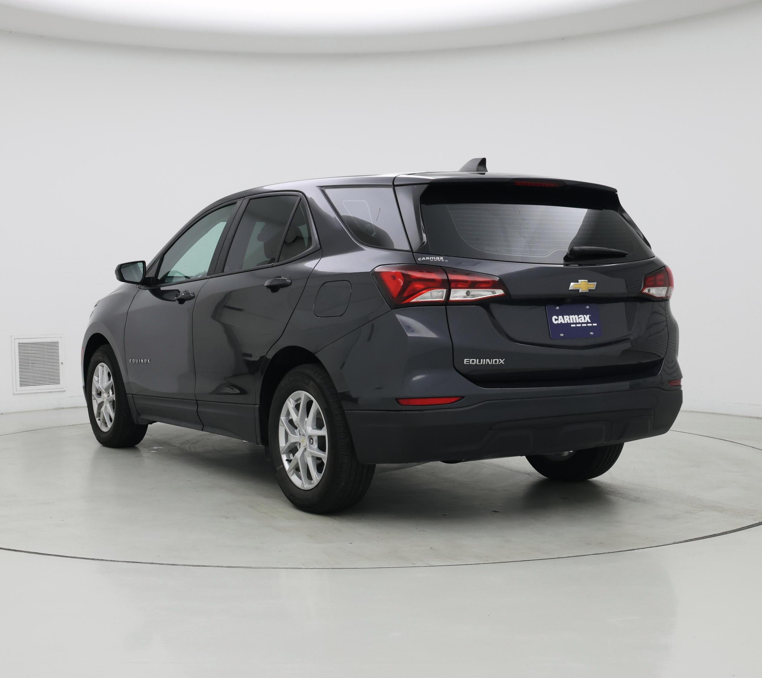 Thumbnail: 2022 Chevrolet Equinox - 2