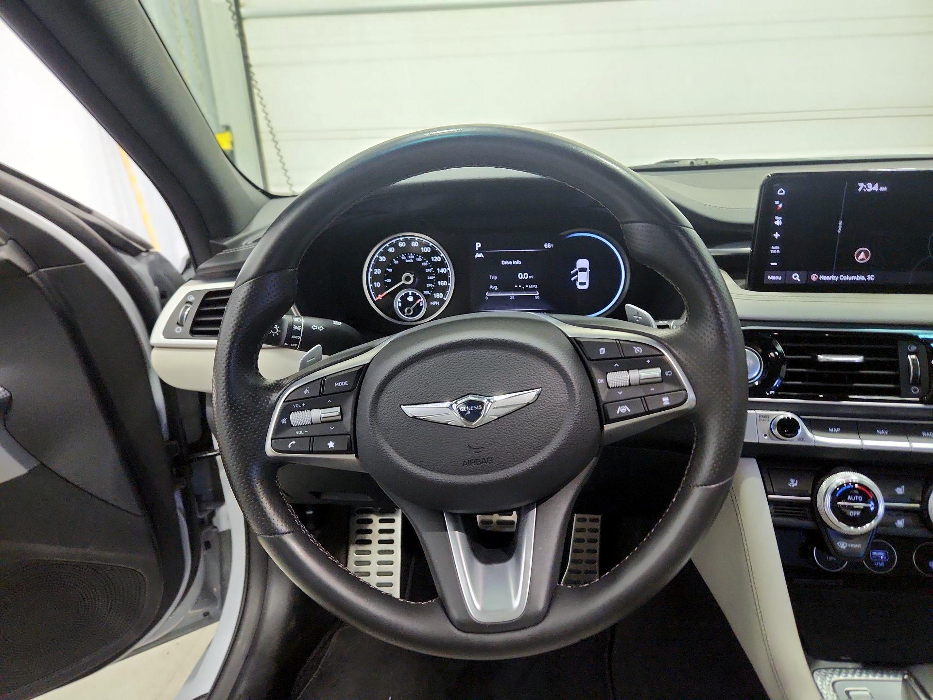 Thumbnail: 2023 Genesis G70 - 10