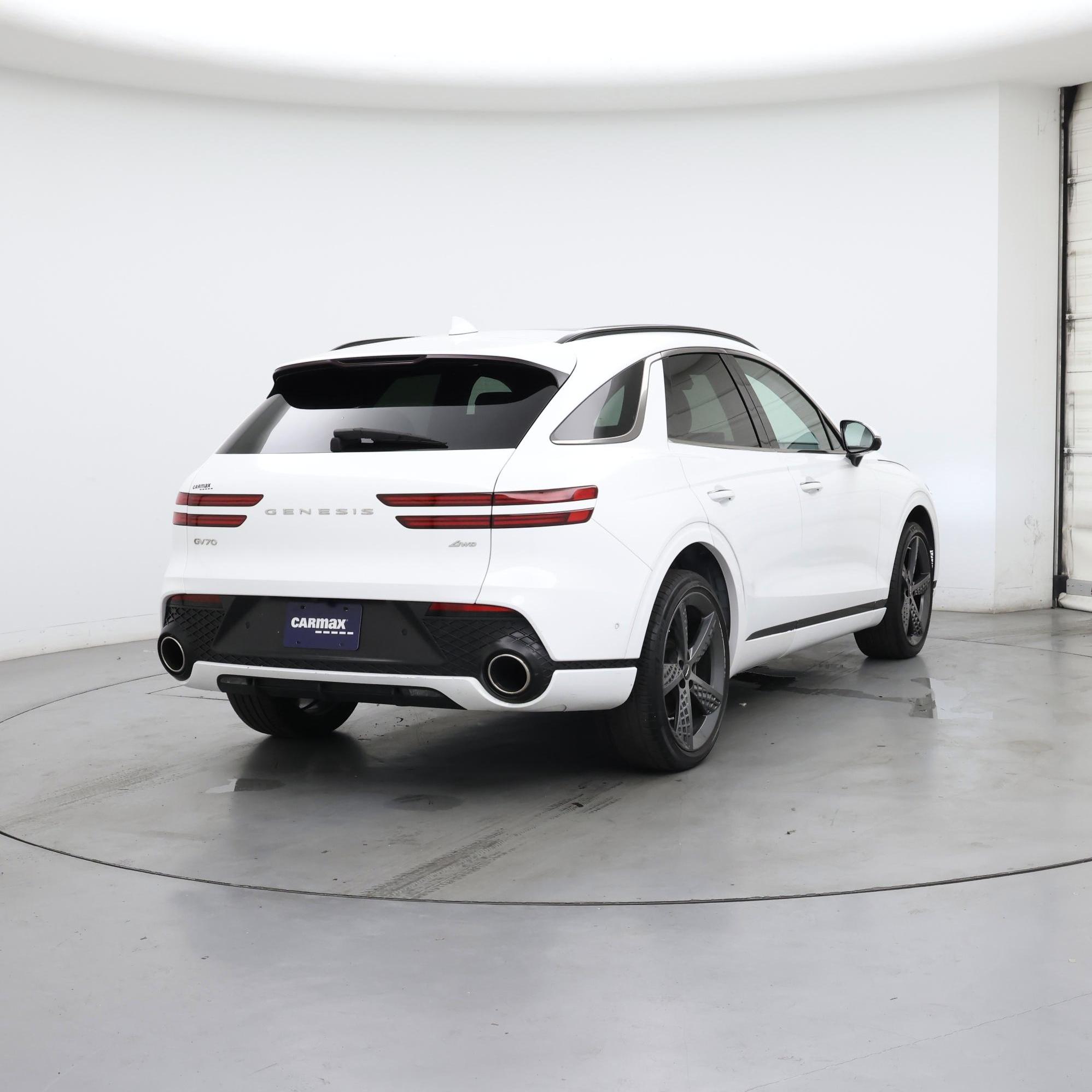 Thumbnail: 2022 Genesis GV70 - 8