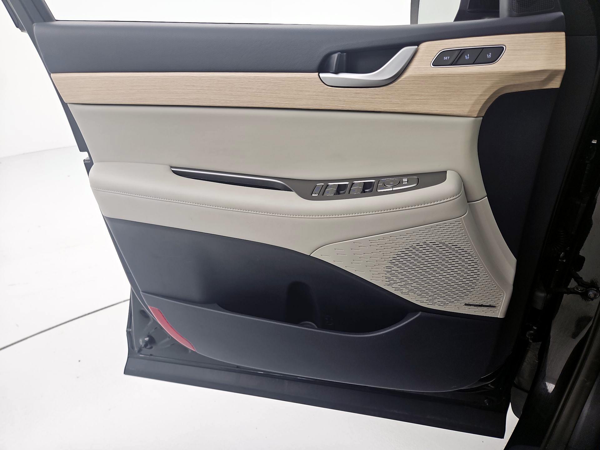 Thumbnail: 2024 Hyundai Palisade - 11