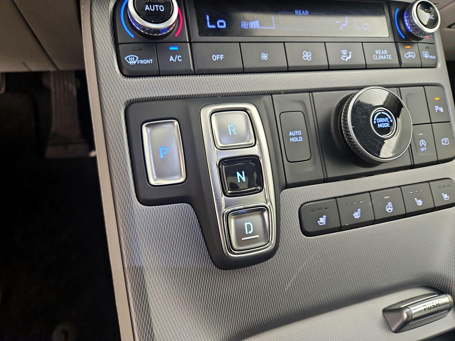 Thumbnail: 2024 Hyundai Palisade - 18