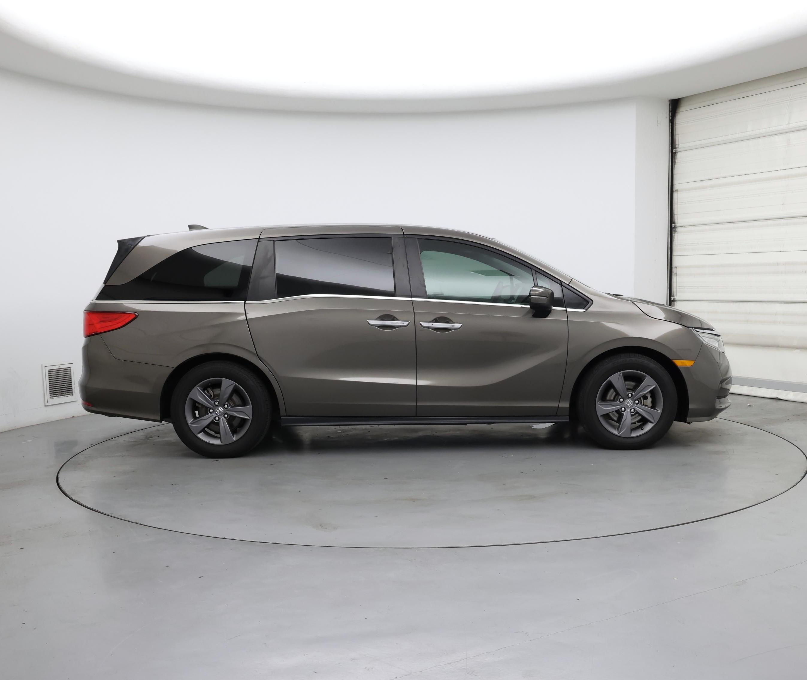 Thumbnail: 2022 Honda Odyssey - 7