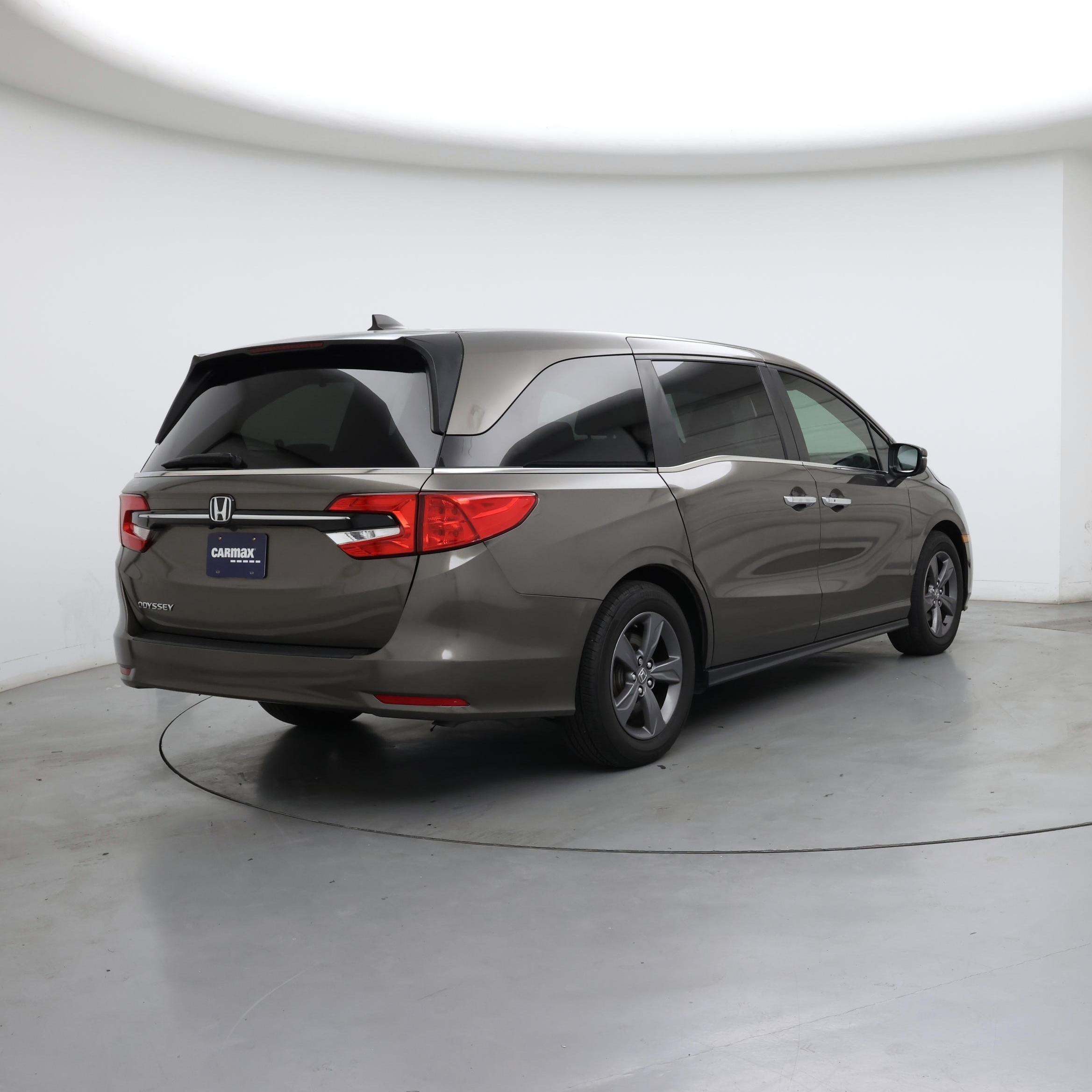Thumbnail: 2022 Honda Odyssey - 8
