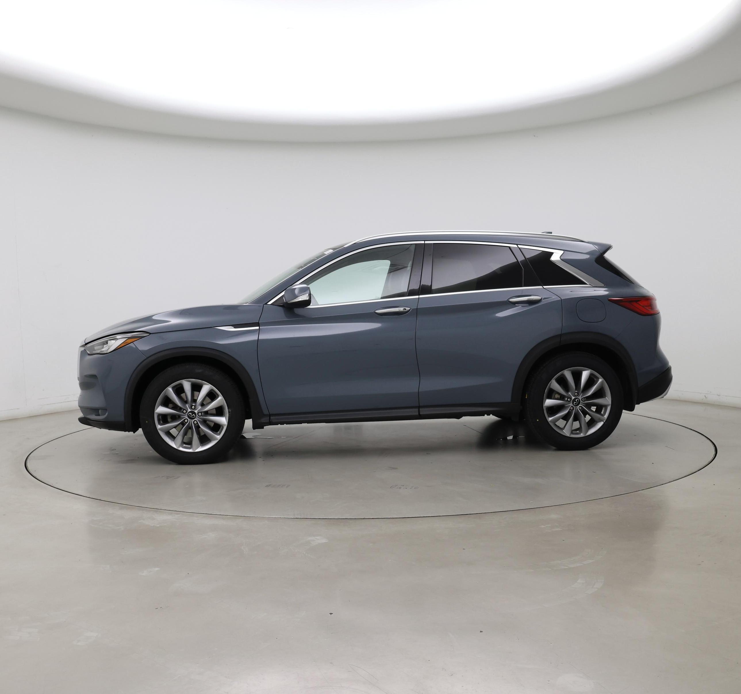Thumbnail: 2022 INFINITI QX50 - 3