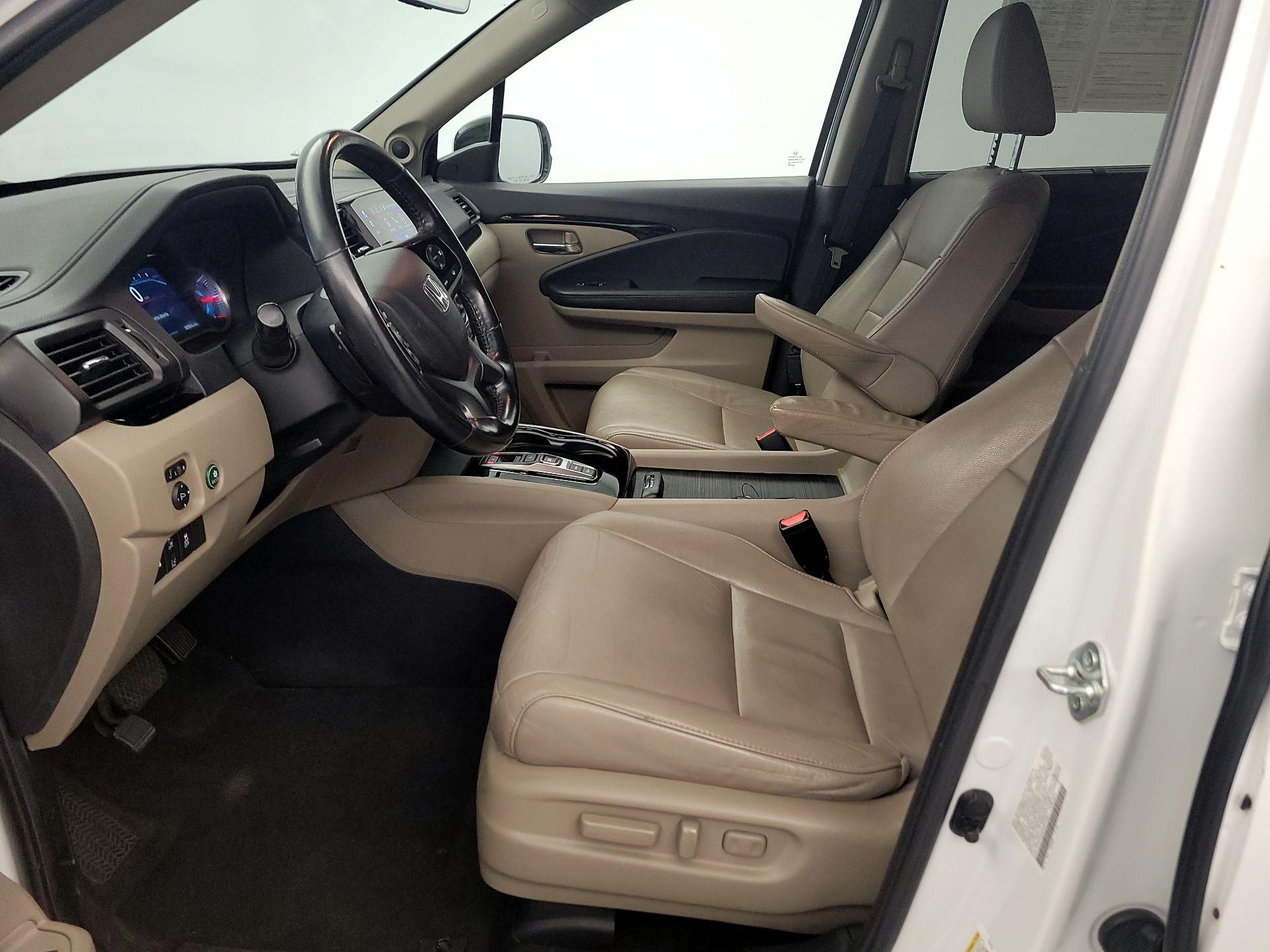 Thumbnail: 2022 Honda Pilot - 11