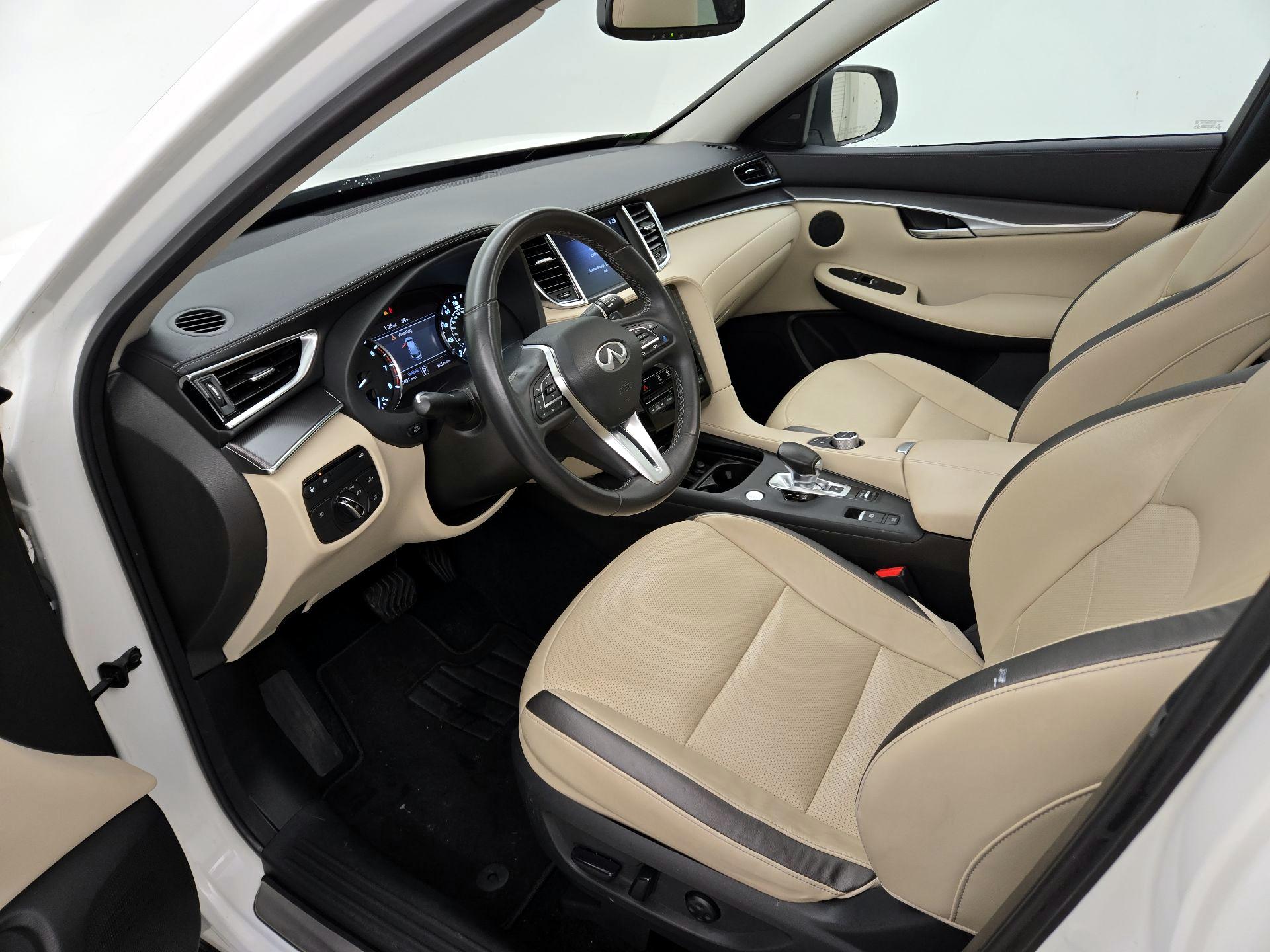 Thumbnail: 2022 INFINITI QX50 - 11