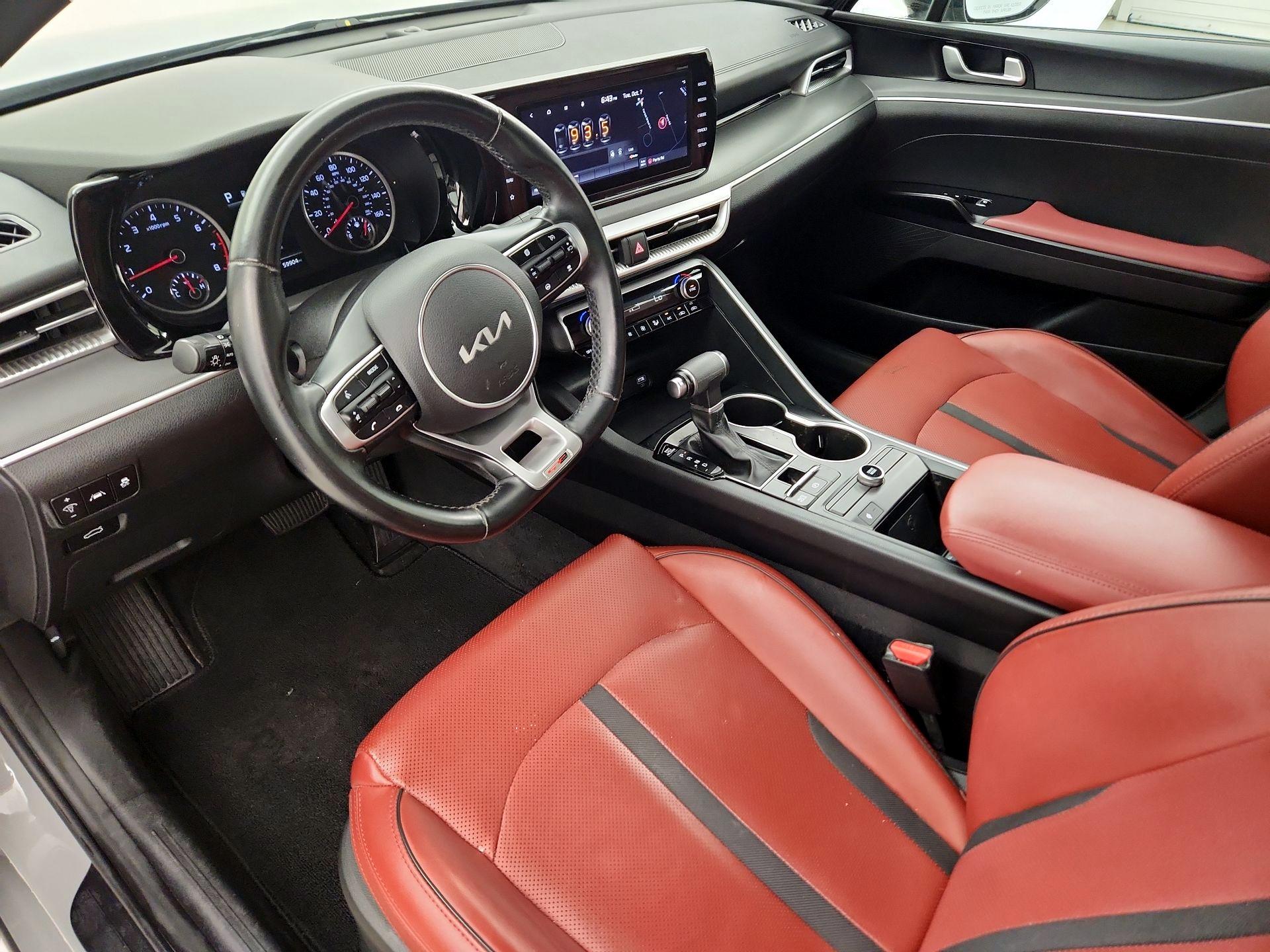 Thumbnail: 2022 Kia K5 - 11