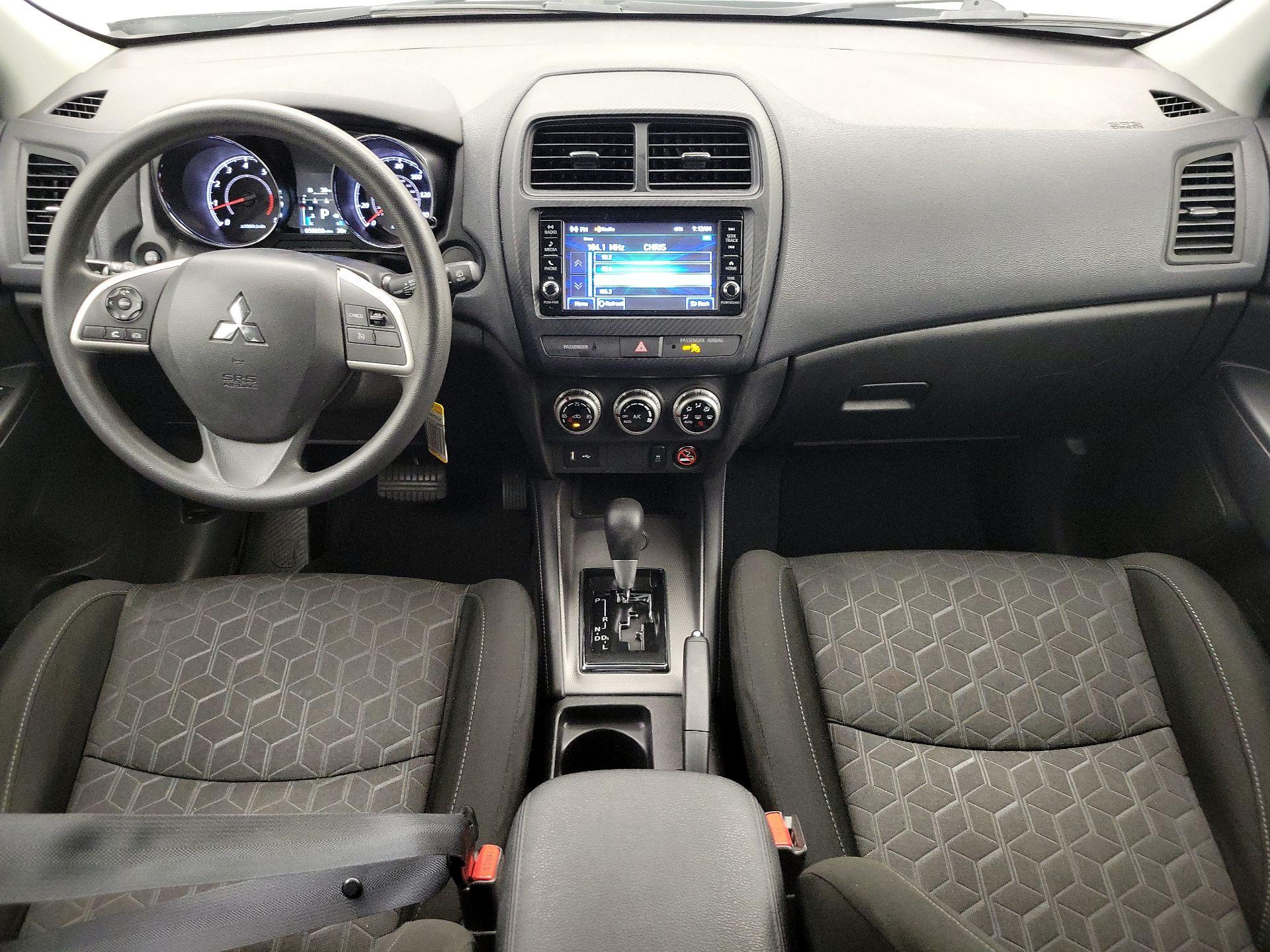 Thumbnail: 2022 Mitsubishi Outlander Sport - 9