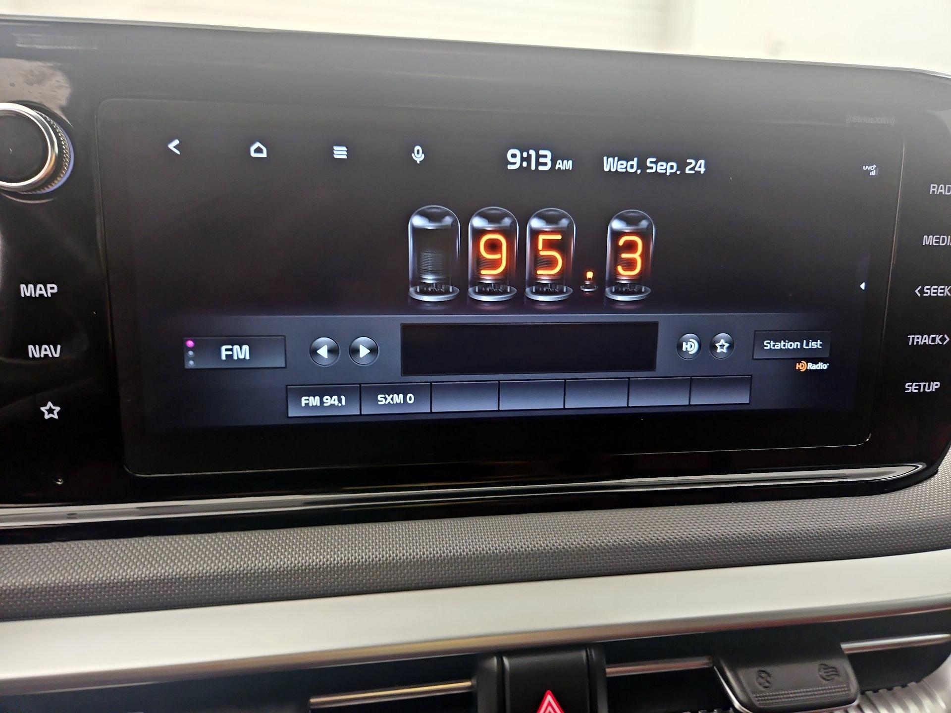 Thumbnail: 2022 Kia K5 - 16