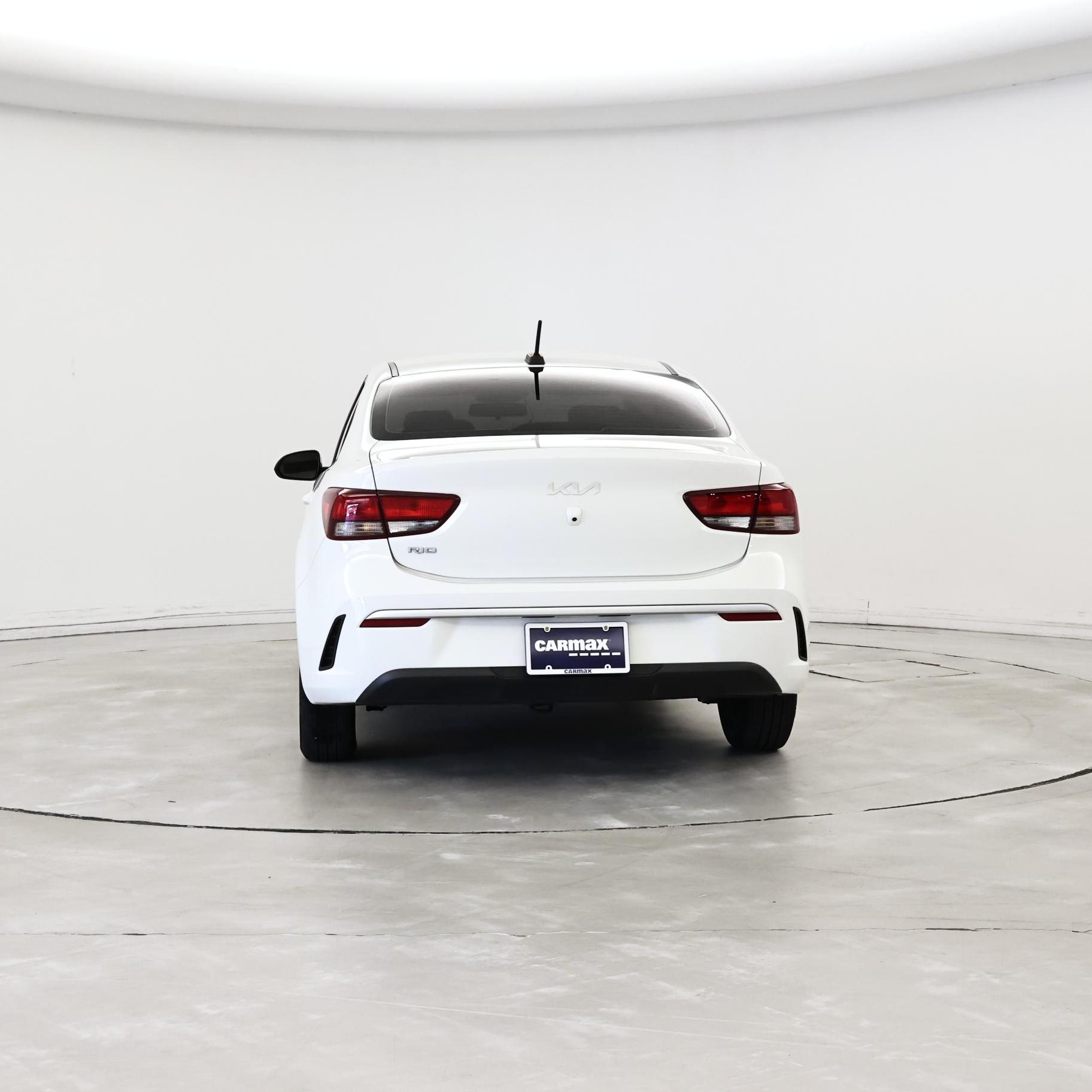 Thumbnail: 2023 Kia Rio - 6
