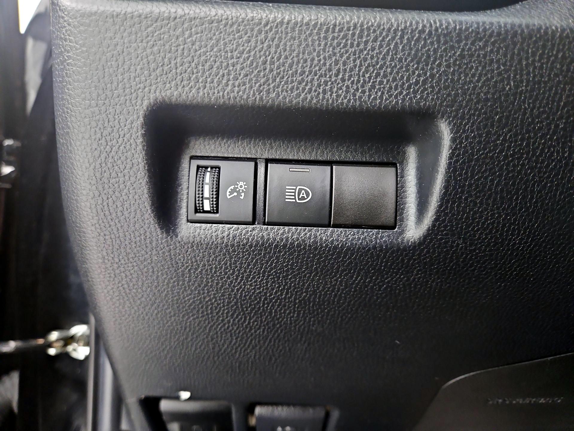 Thumbnail: 2023 Toyota RAV4 - 13