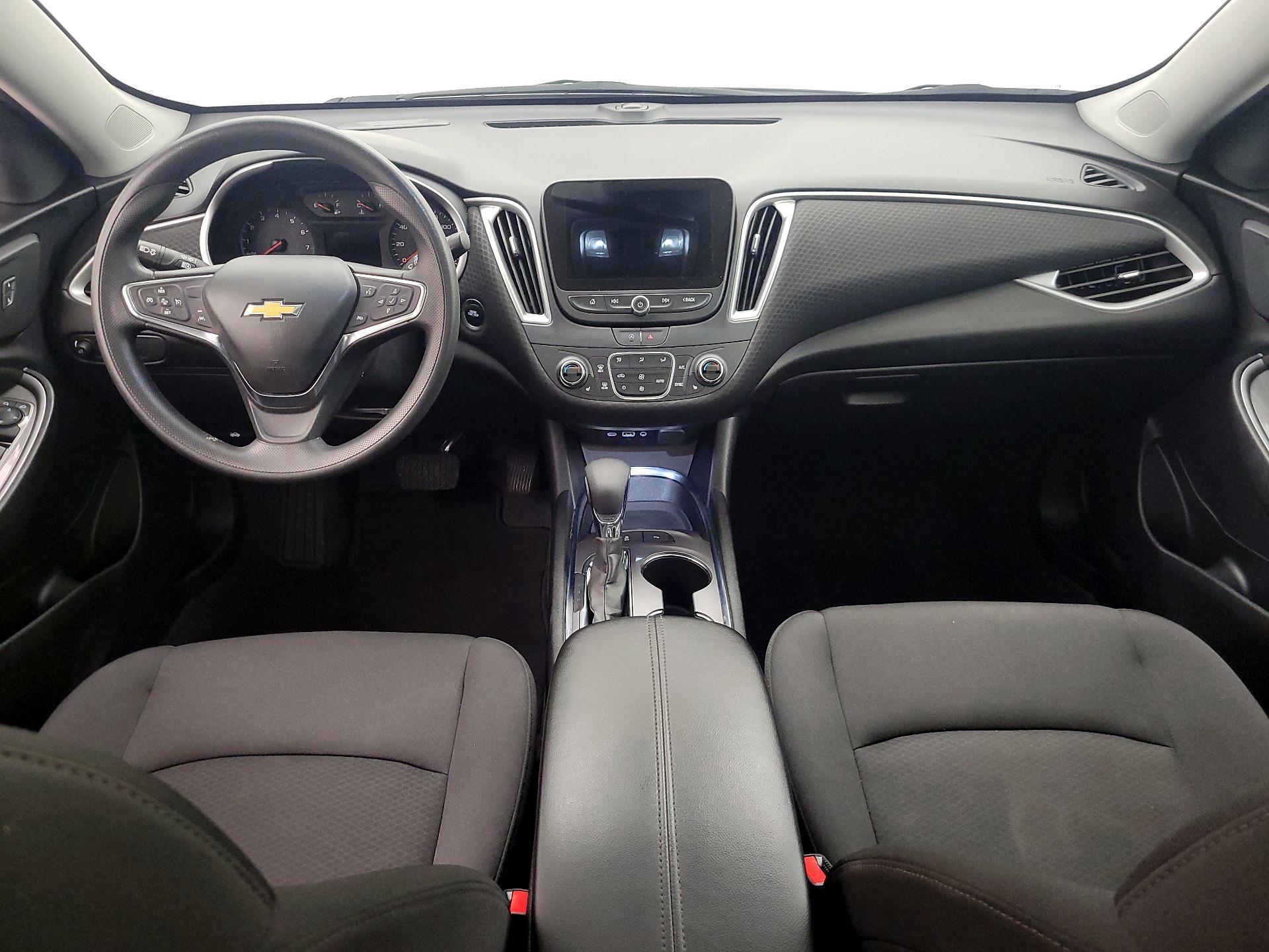 Thumbnail: 2024 Chevrolet Malibu - 9
