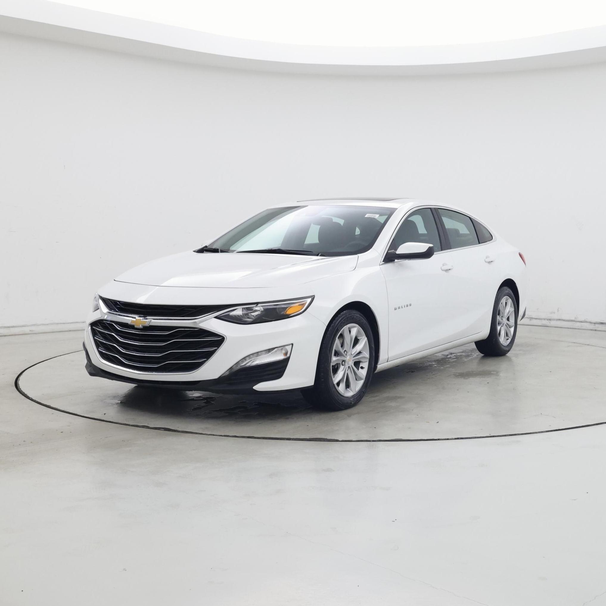 Thumbnail: 2024 Chevrolet Malibu - 4