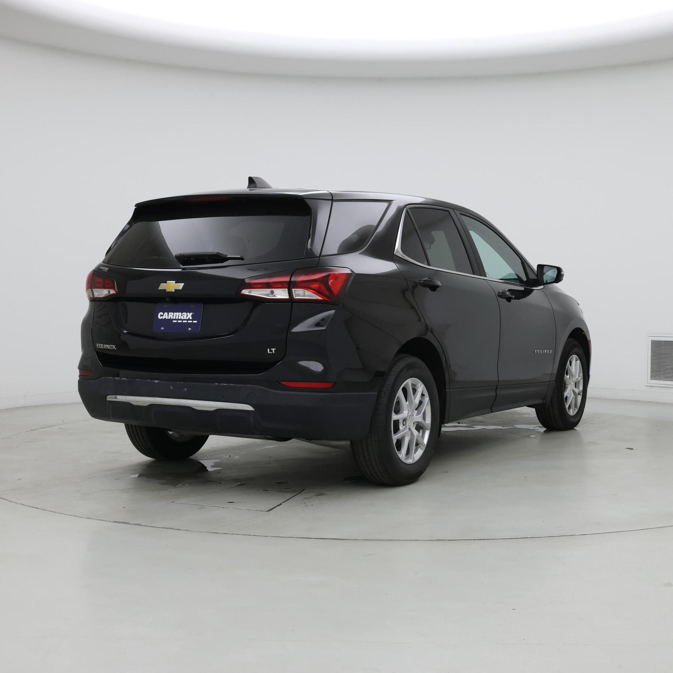 Thumbnail: 2022 Chevrolet Equinox - 8