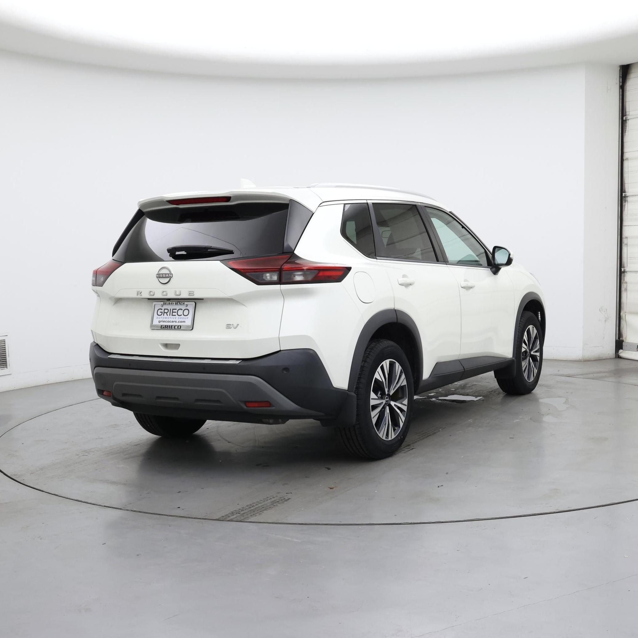 Thumbnail: 2022 Nissan Rogue - 8