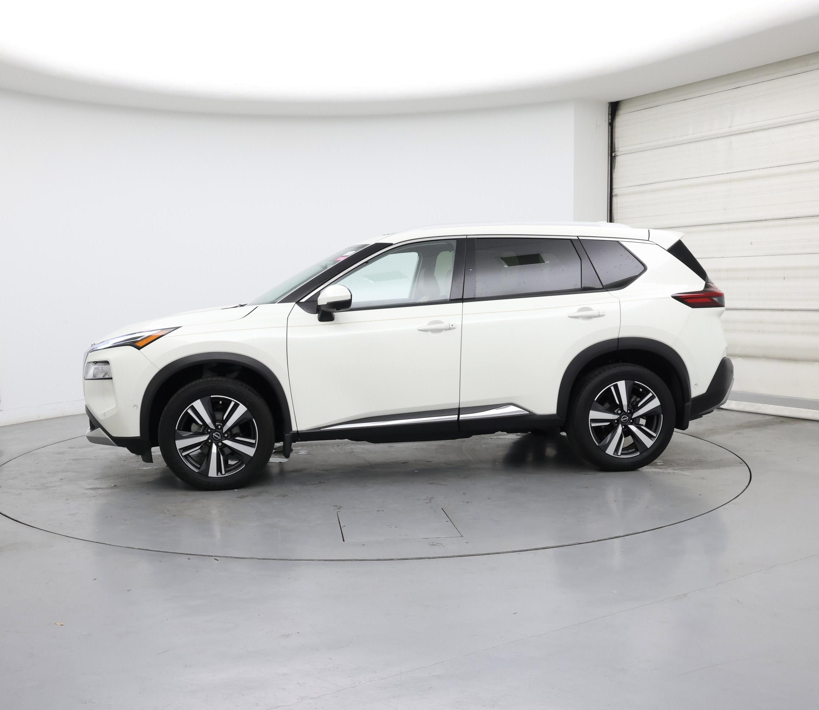 Thumbnail: 2023 Nissan Rogue - 3