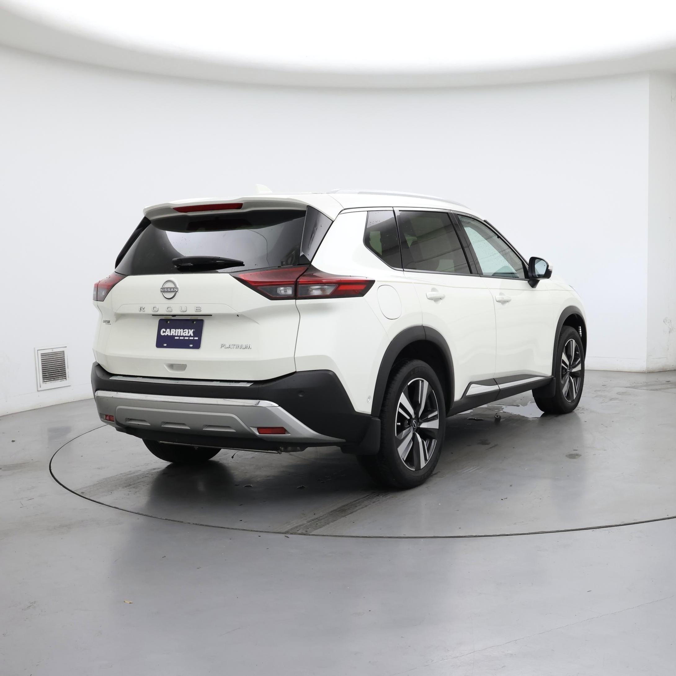Thumbnail: 2023 Nissan Rogue - 8