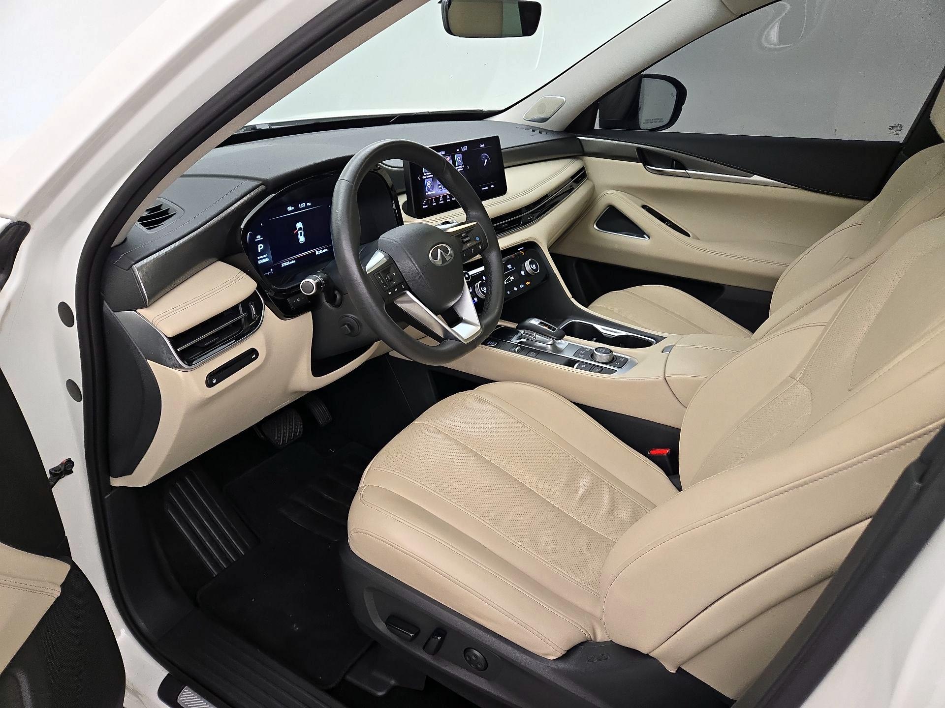 Thumbnail: 2023 INFINITI QX60 - 11