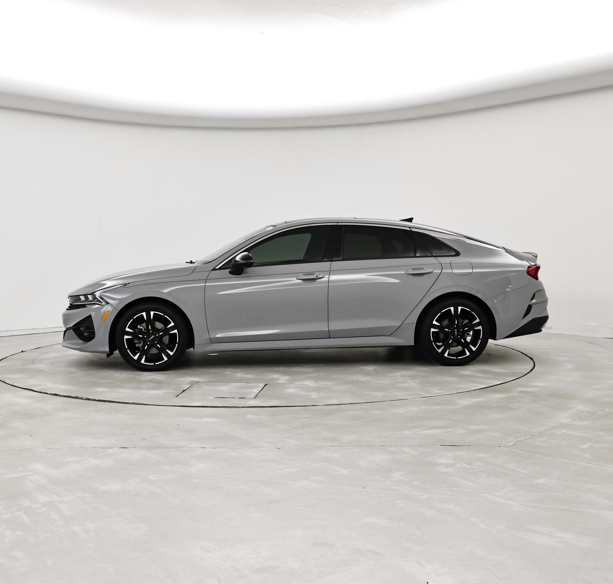 Thumbnail: 2023 Kia K5 - 3