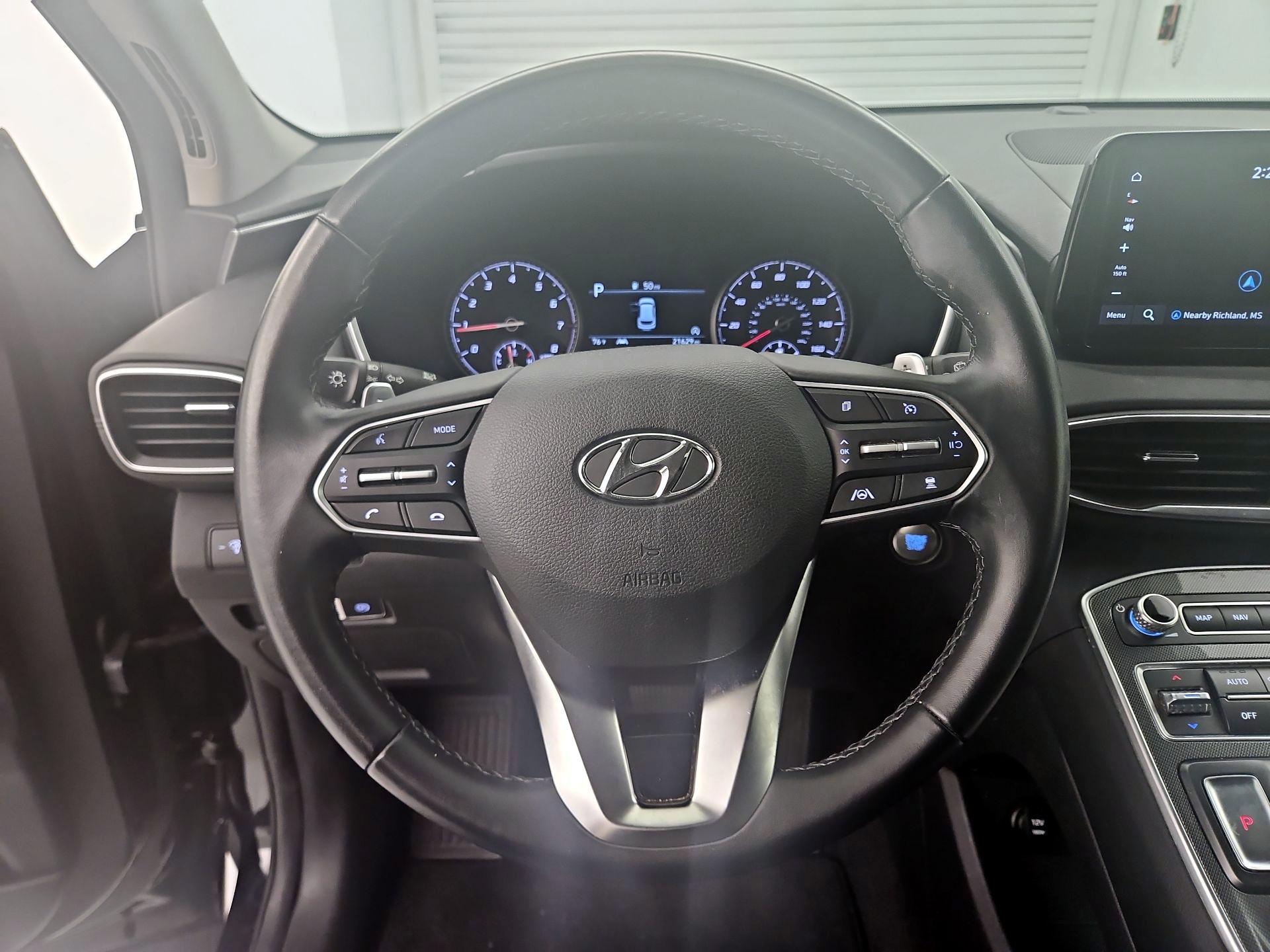 Thumbnail: 2023 Hyundai Santa Fe - 10