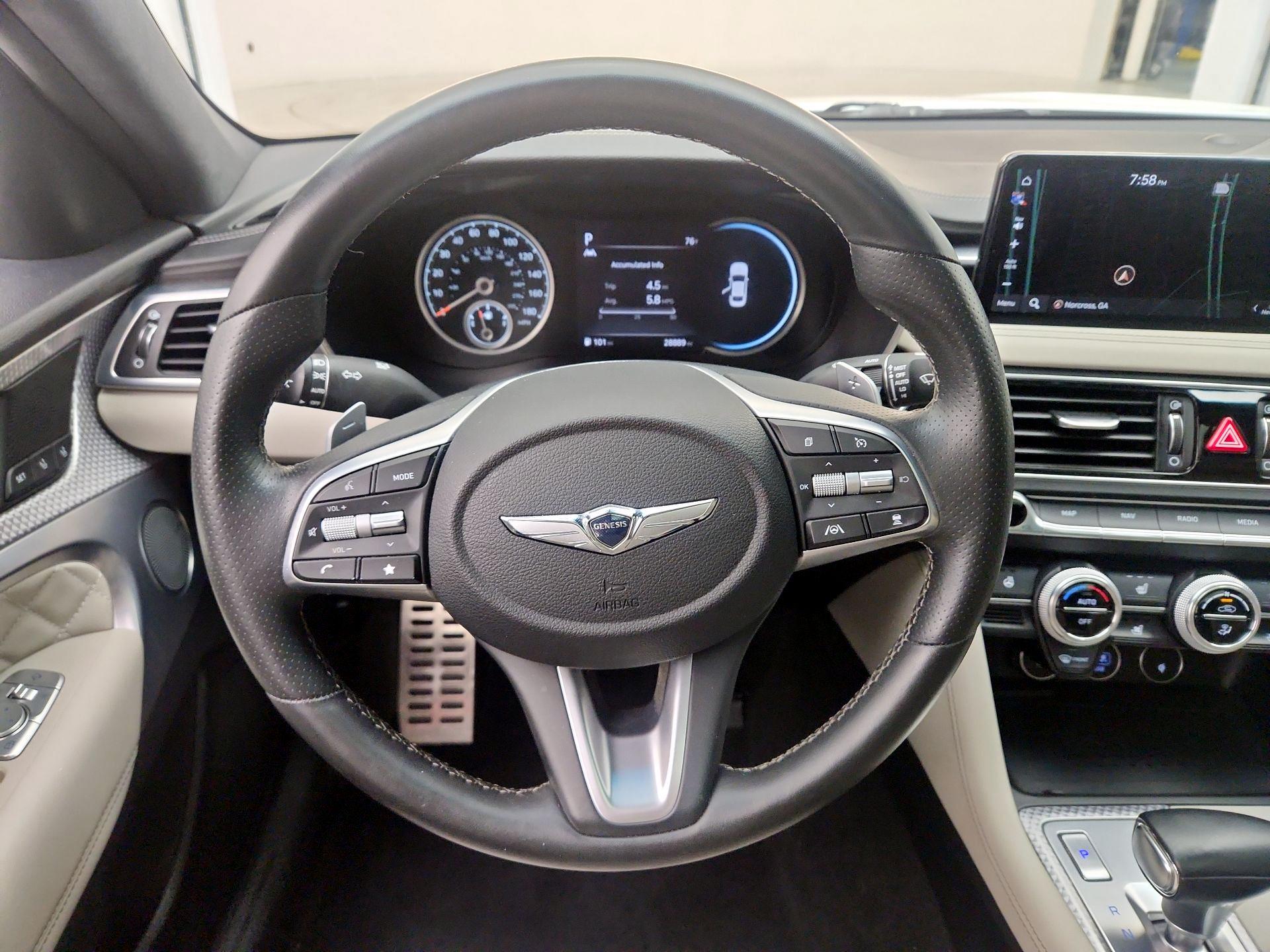 Thumbnail: 2023 Genesis G70 - 10