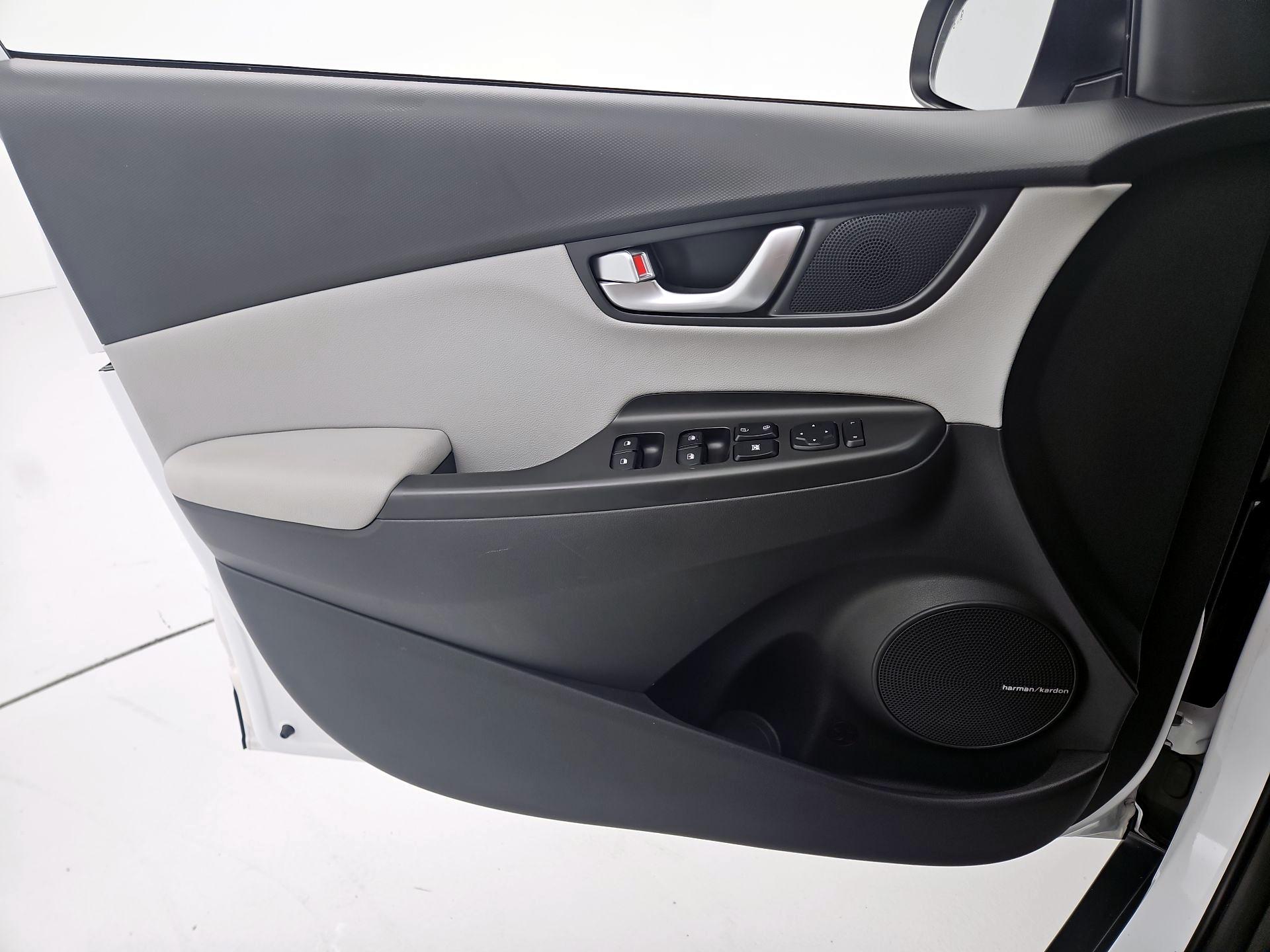 Thumbnail: 2023 Hyundai Kona - 12