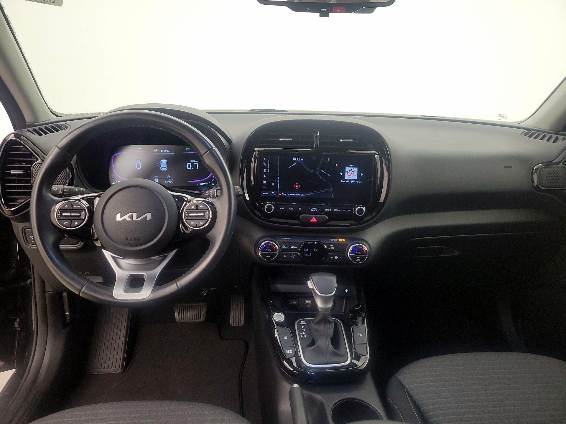 Thumbnail: 2023 Kia Soul - 9
