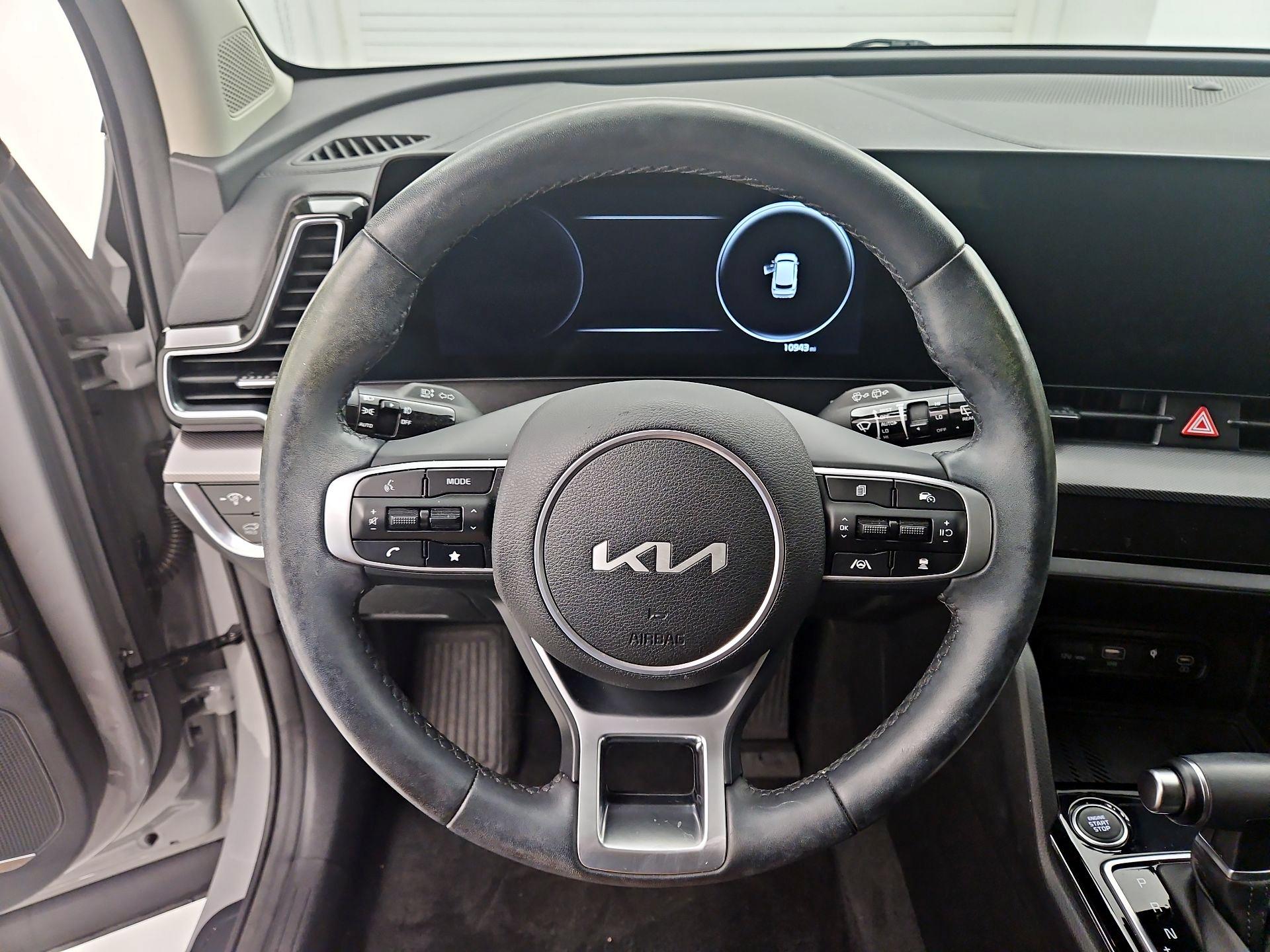 Thumbnail: 2023 Kia Sportage - 10
