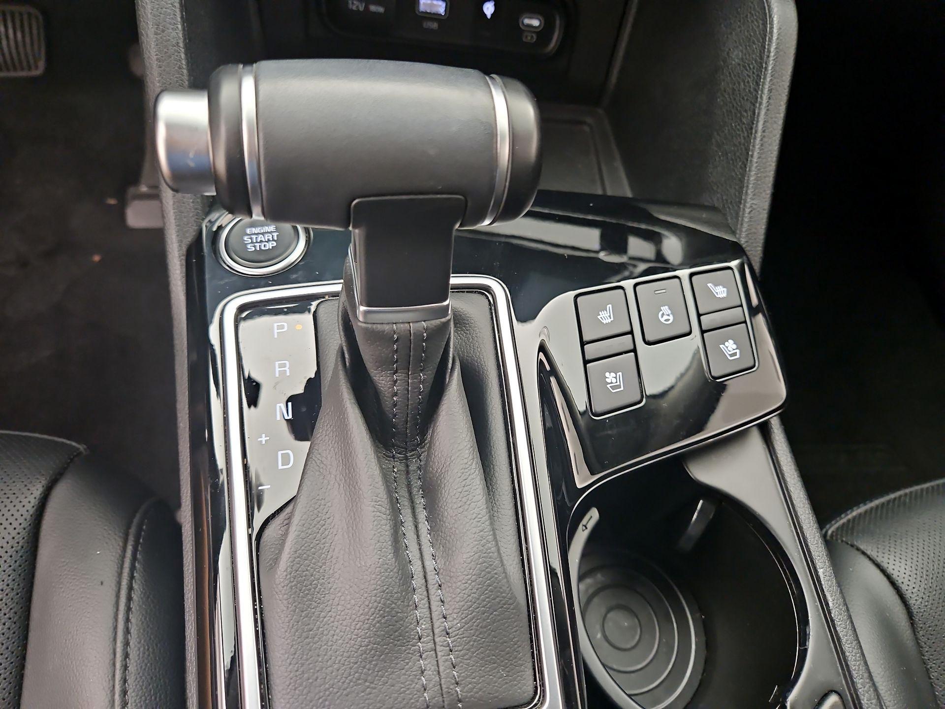 Thumbnail: 2023 Kia Sportage - 18